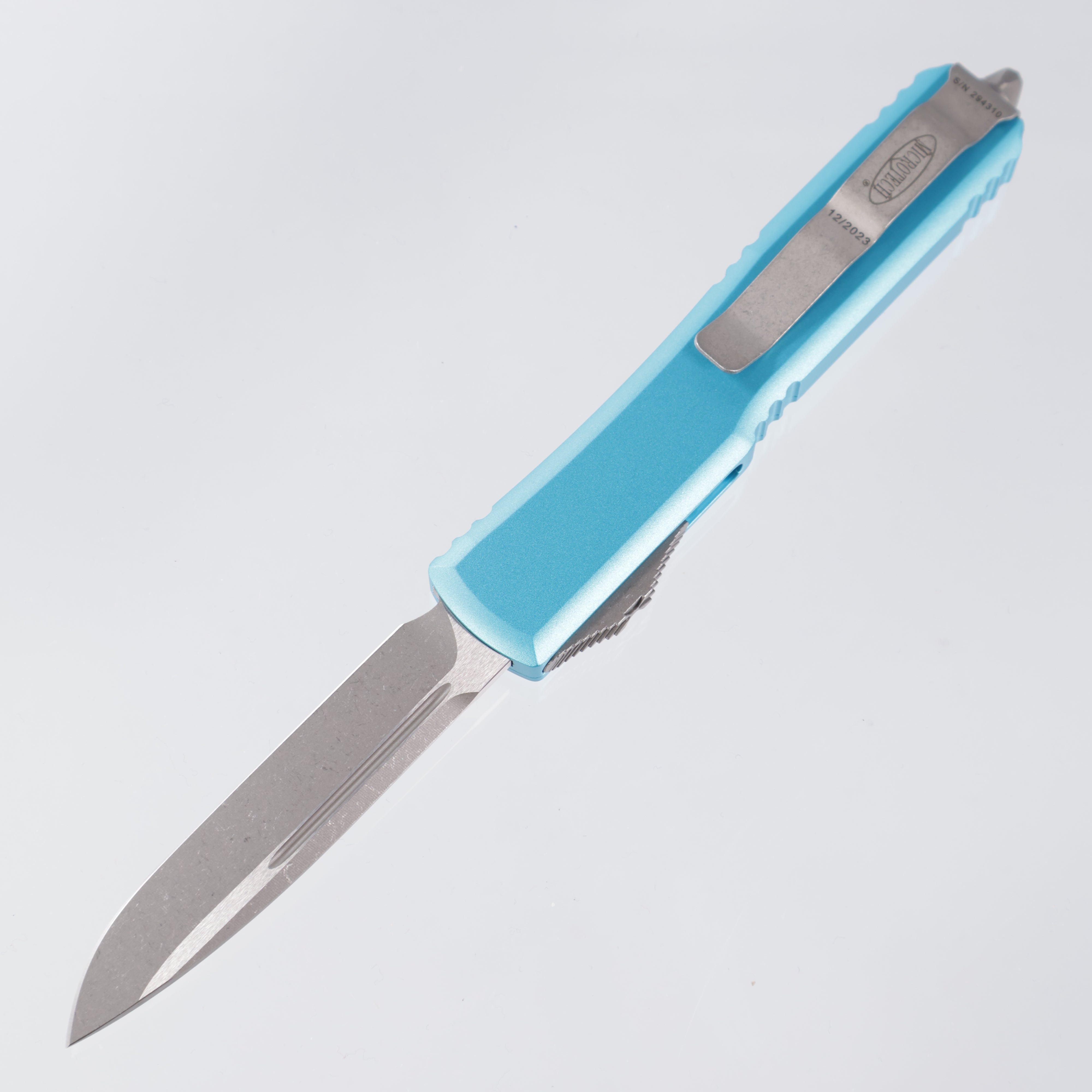 Microtech Ultratech - Turquoise Aluminum - Single Edge Apocalyptic M390 - 121-10 APTQ