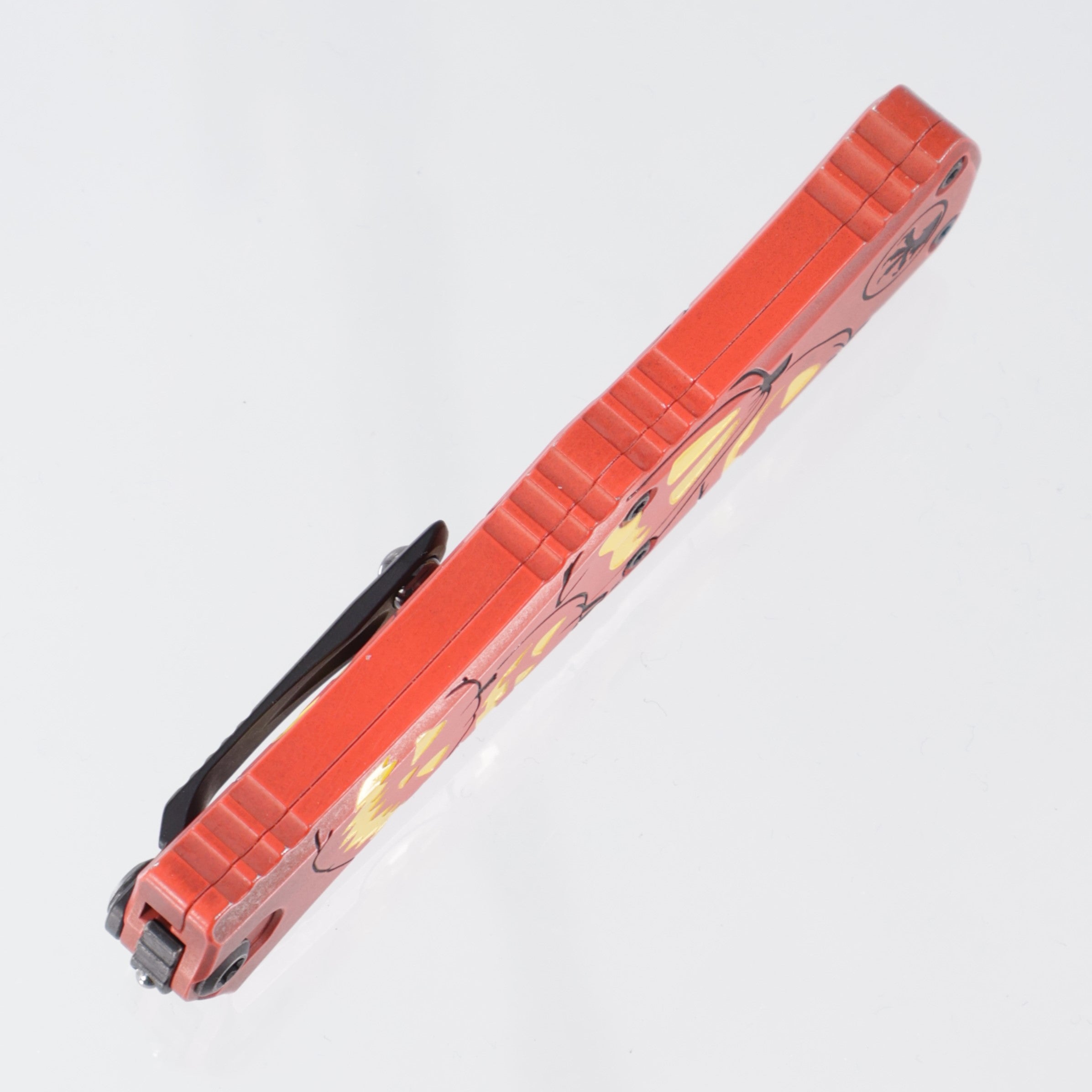 Microtech Hera 2 Mini - Halloween Jack-o'-Lantern Cerakote - Apocalyptic Double Edge M390MK - Signature Series - Hera II Mini 1702M-1 HWJLS