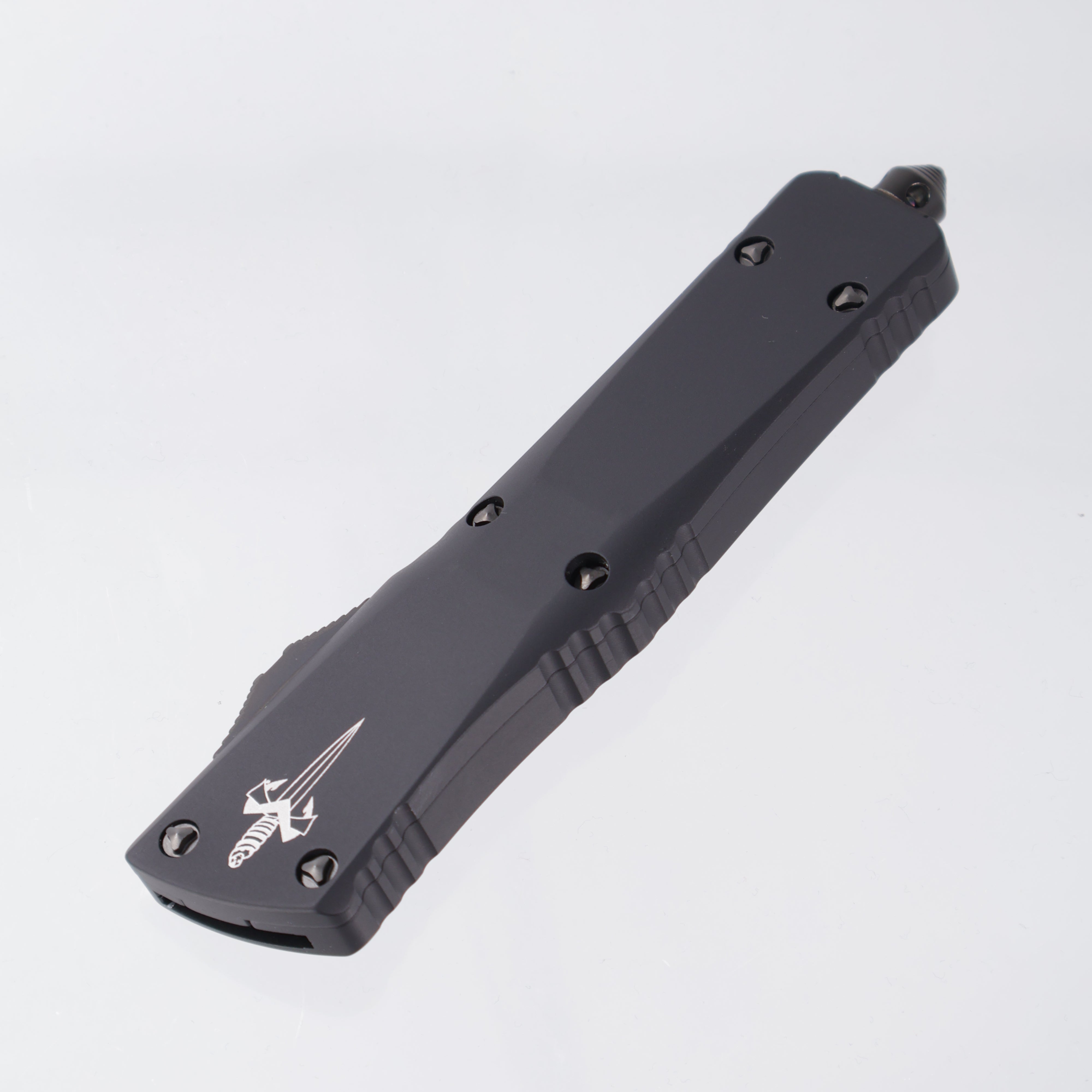 Marfione Custom Combat Troodon - Recurve, DLC TwoTone, Apocalyptic Finish, M390 - Hefted Aircraft Alloy Anodized w/ DLC Ringed Hardware