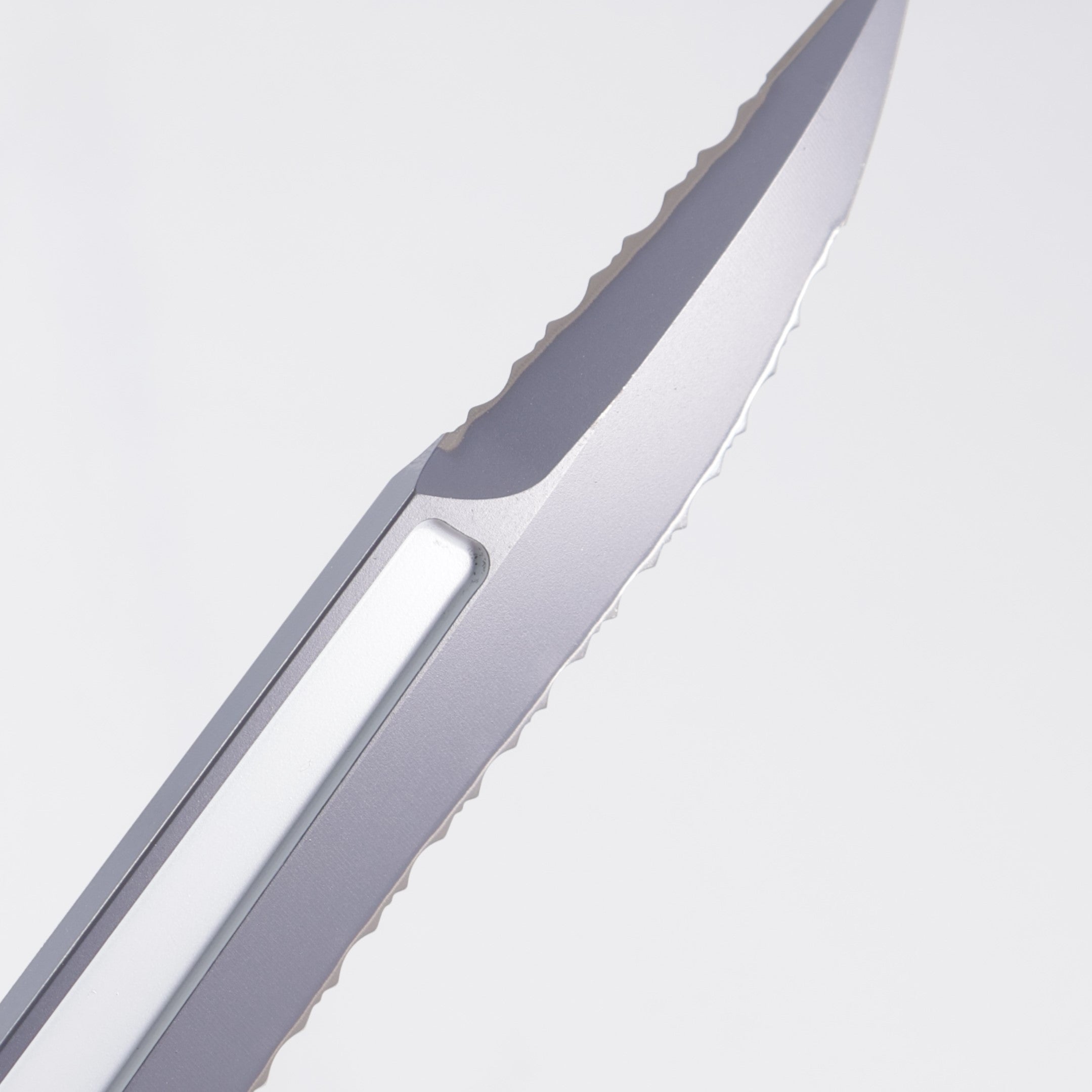 Microtech Tachyon III - Gray Aluminum w/ White Accents - DLC Double Full Serrate Elmax - 173-D3 GW *NEW OLD STOCK*