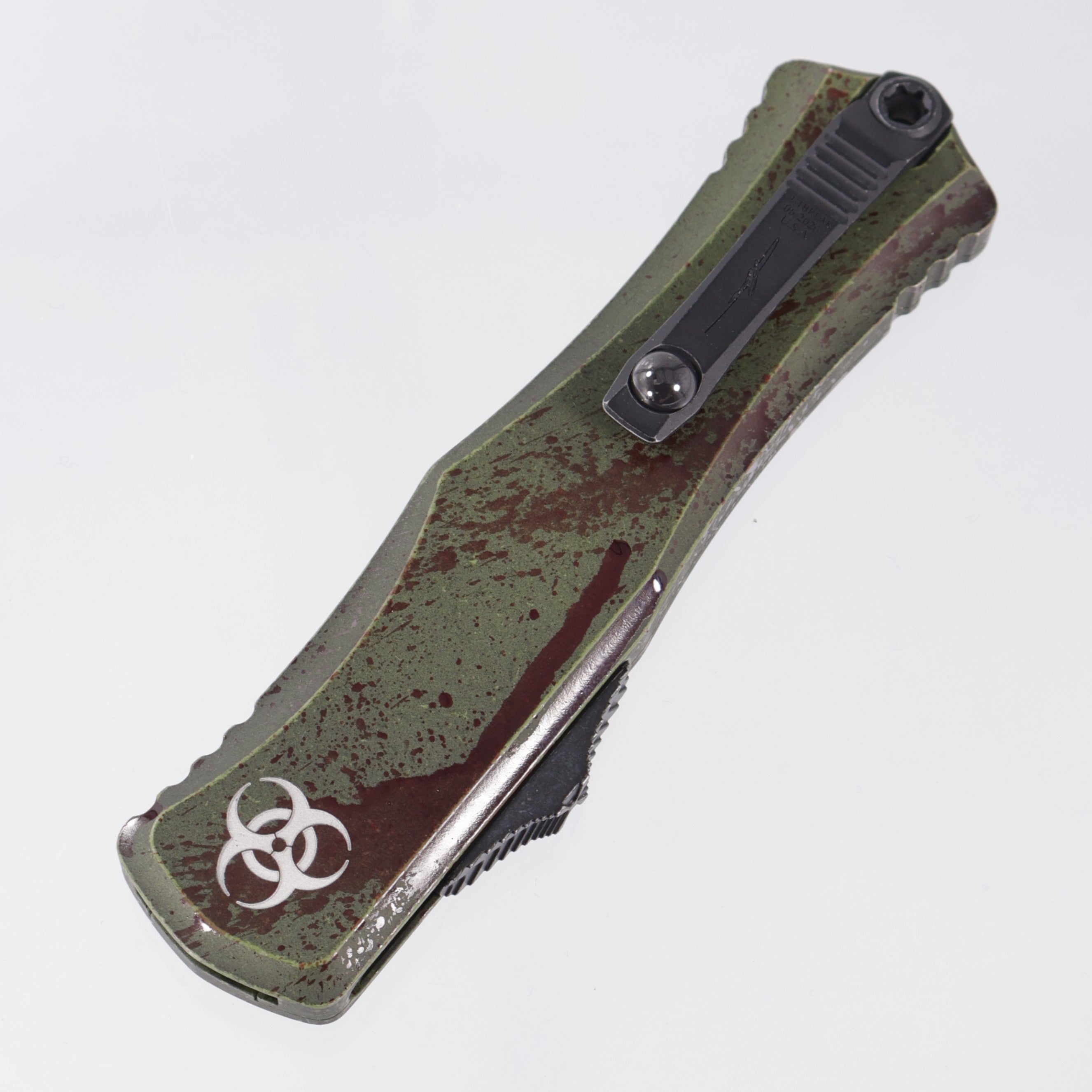 Microtech Signature Series Hera II Double Edge - Outbreak Aluminum w/ Deep Engraving - Outbreak M390MK - 1702-1 OBDS
