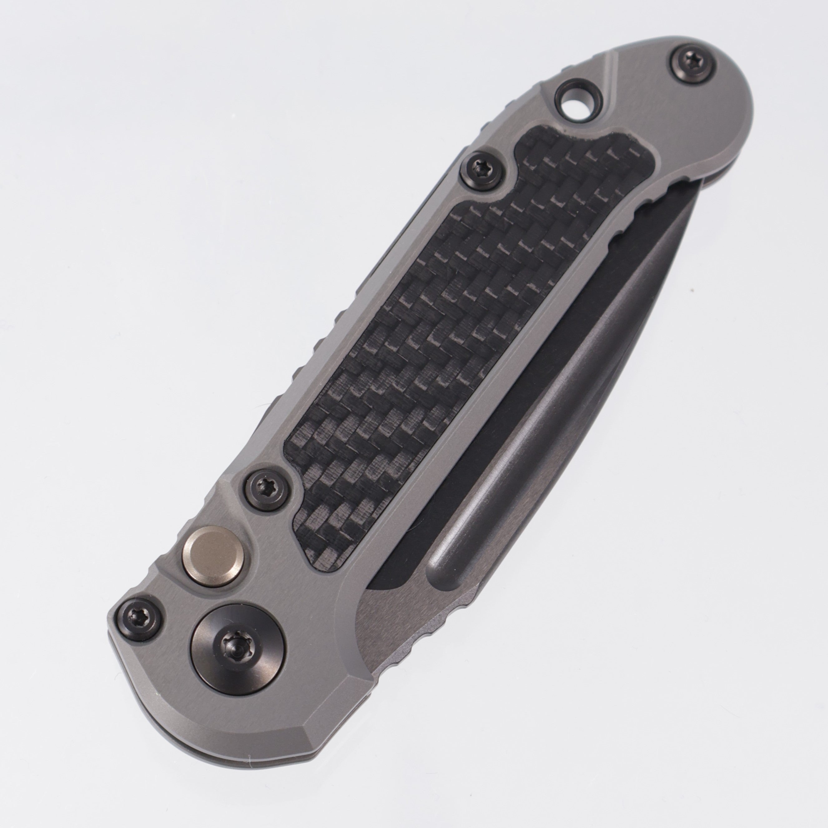 Microtech LUDT Gen III Single Edge Signature Series - Natural Clear Aluminum w/ Carbon Fiber Inlays - DLC M390MK - 1135-1 DLCTNCCFIS