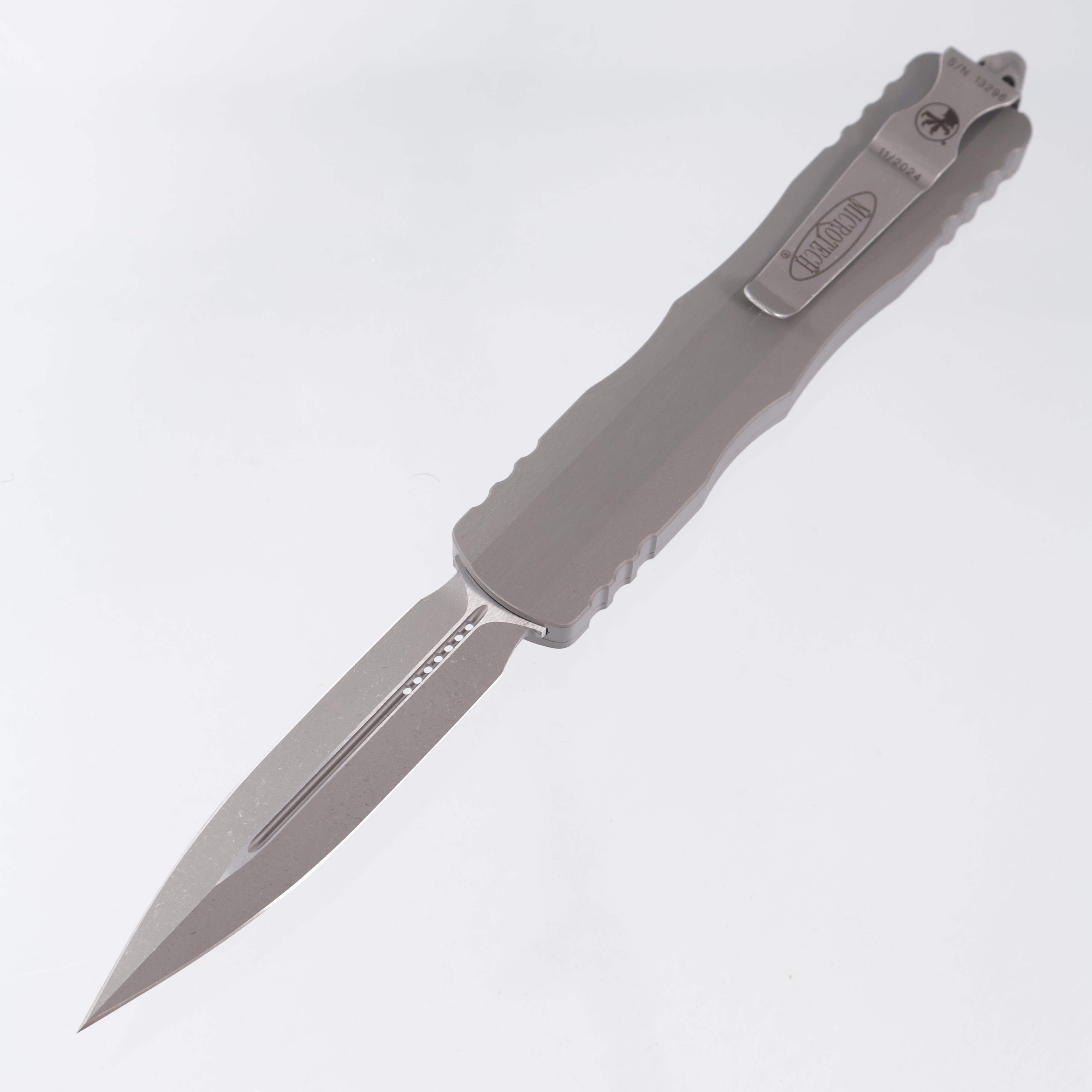 Microtech Dirac Delta - Natural Clear Aluminum - Apocalyptic M390MK - 227-10 APNC