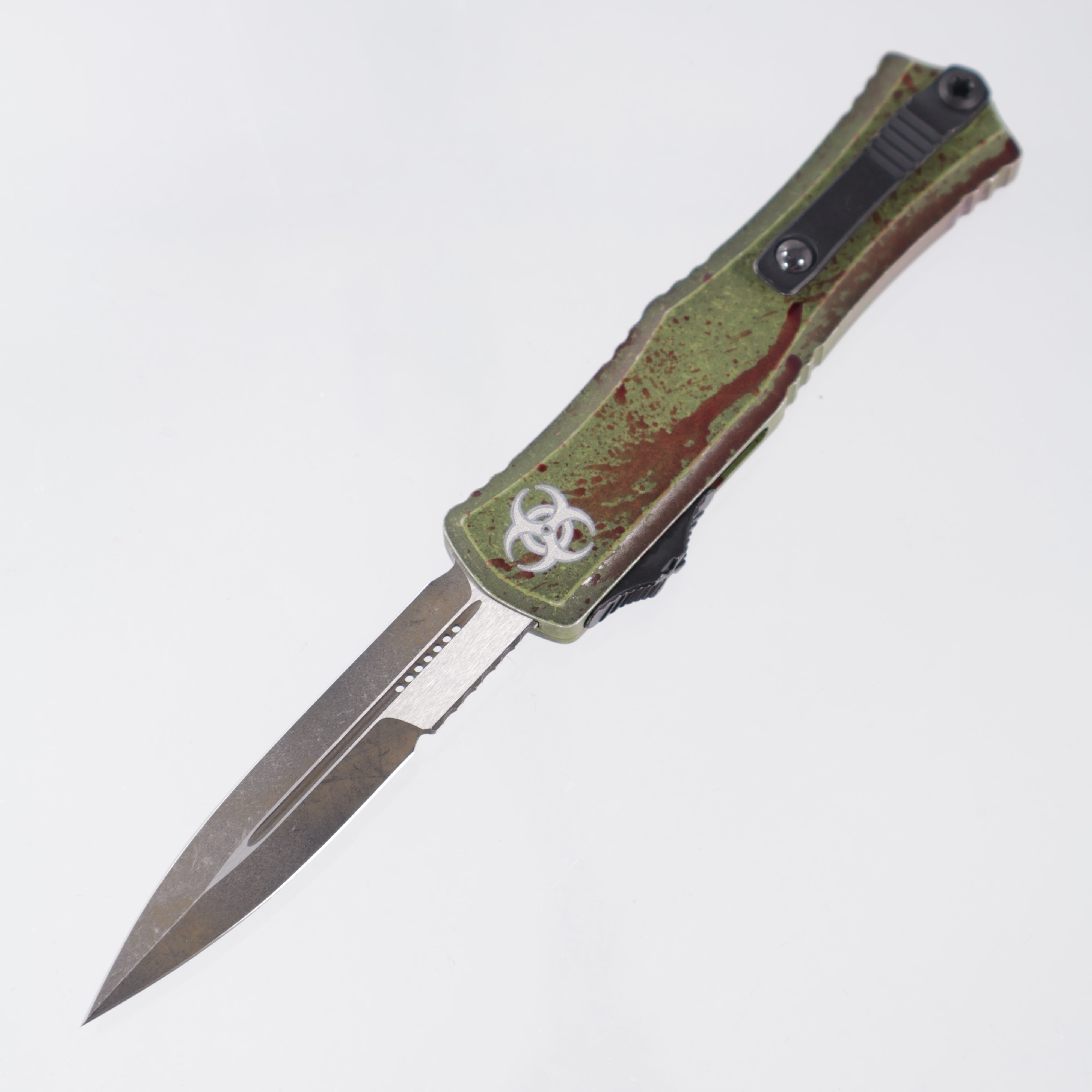 Microtech Mini Hera II Bayonet Signature Series - Outbreak Deep Engraved Aluminum - Outbreak M390MK - 1701M-1 OBDS