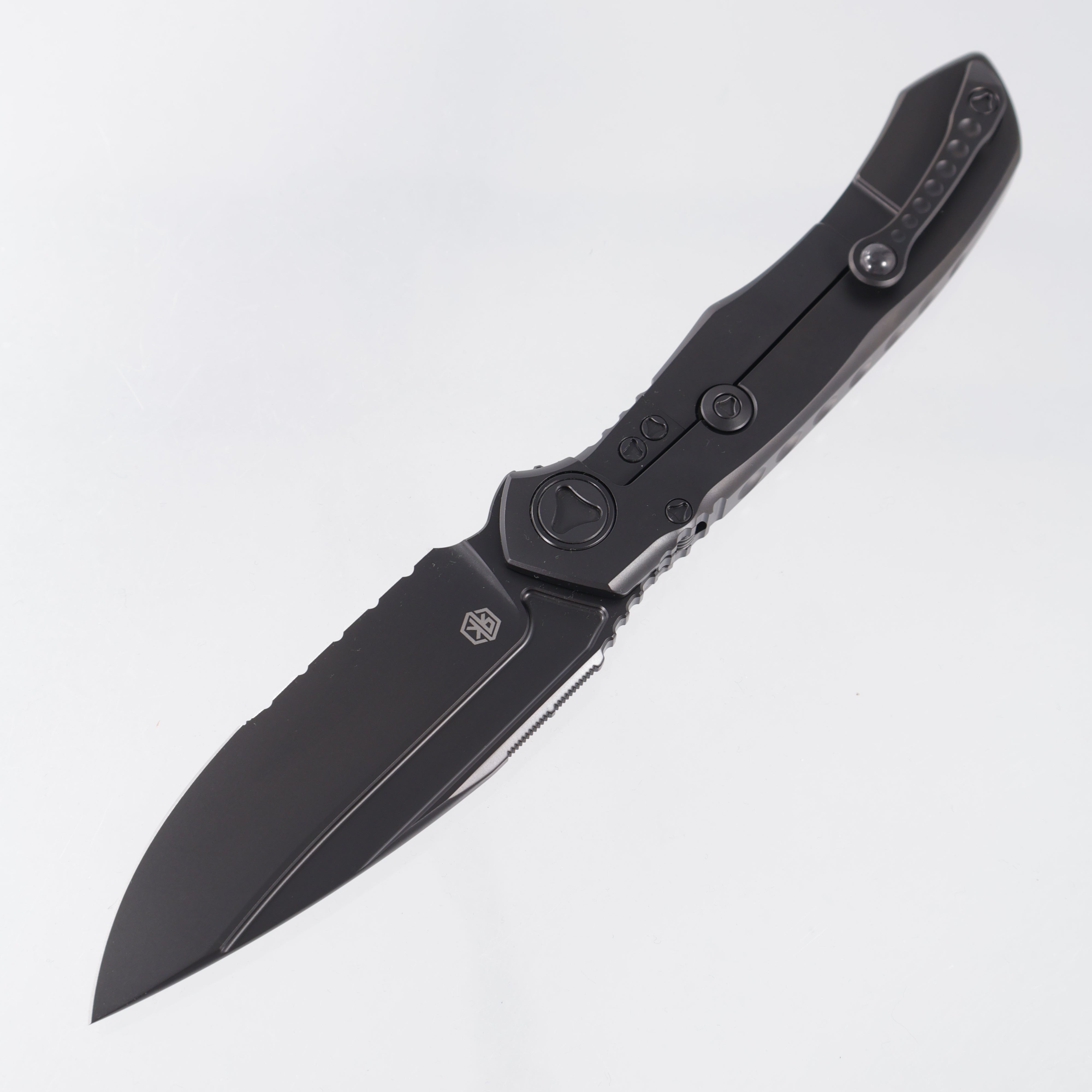 Microtech x Rike Anax Integral - DLC Titanium Chassis w/ Carbon Fiber Inlays - DLC Partial Serrate M390 - 190C-2 DLCTCFITI