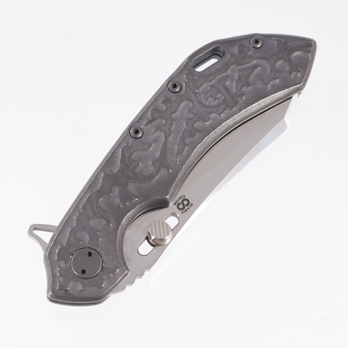 Olamic Custom Wayfarer 247 Wharncliffe - Hand Carved Blackwash Thistle Pattern Titanium - Satin S90V