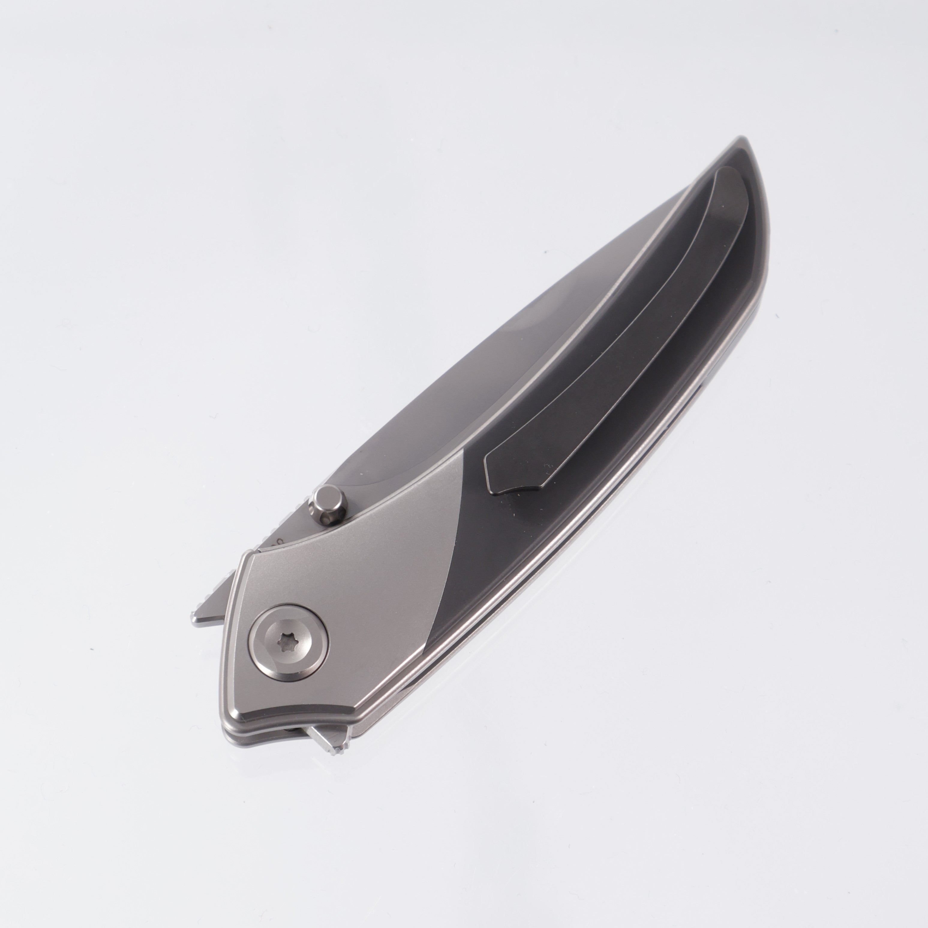 Poikilo Mini Tuna - Pearlescent Stonewash M398 - Ti & Blackened Ti Coated Handle - S1