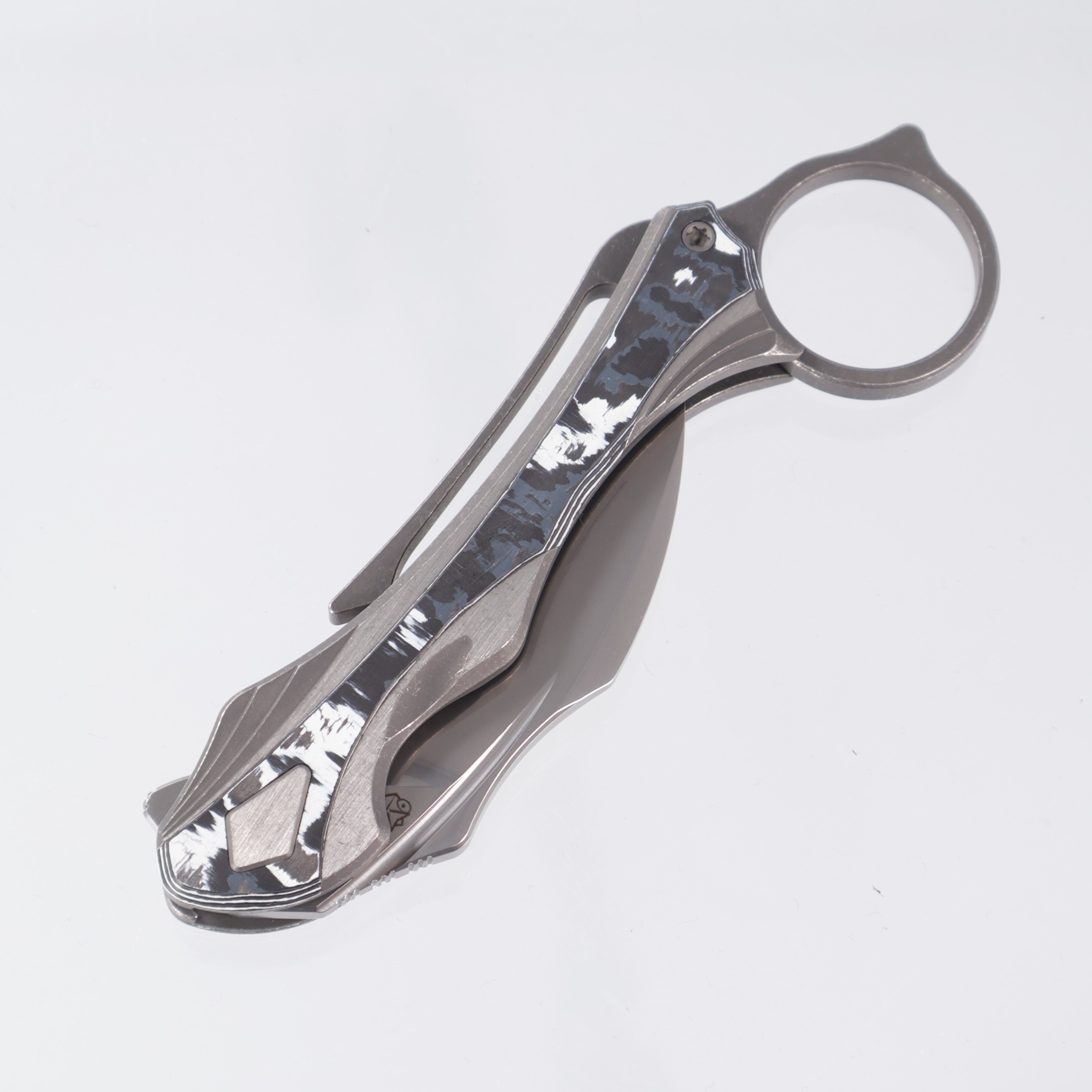 Poikilo Thorny Devil - White Fatcarbon & Titanium - Pearlescent Stonewash M398