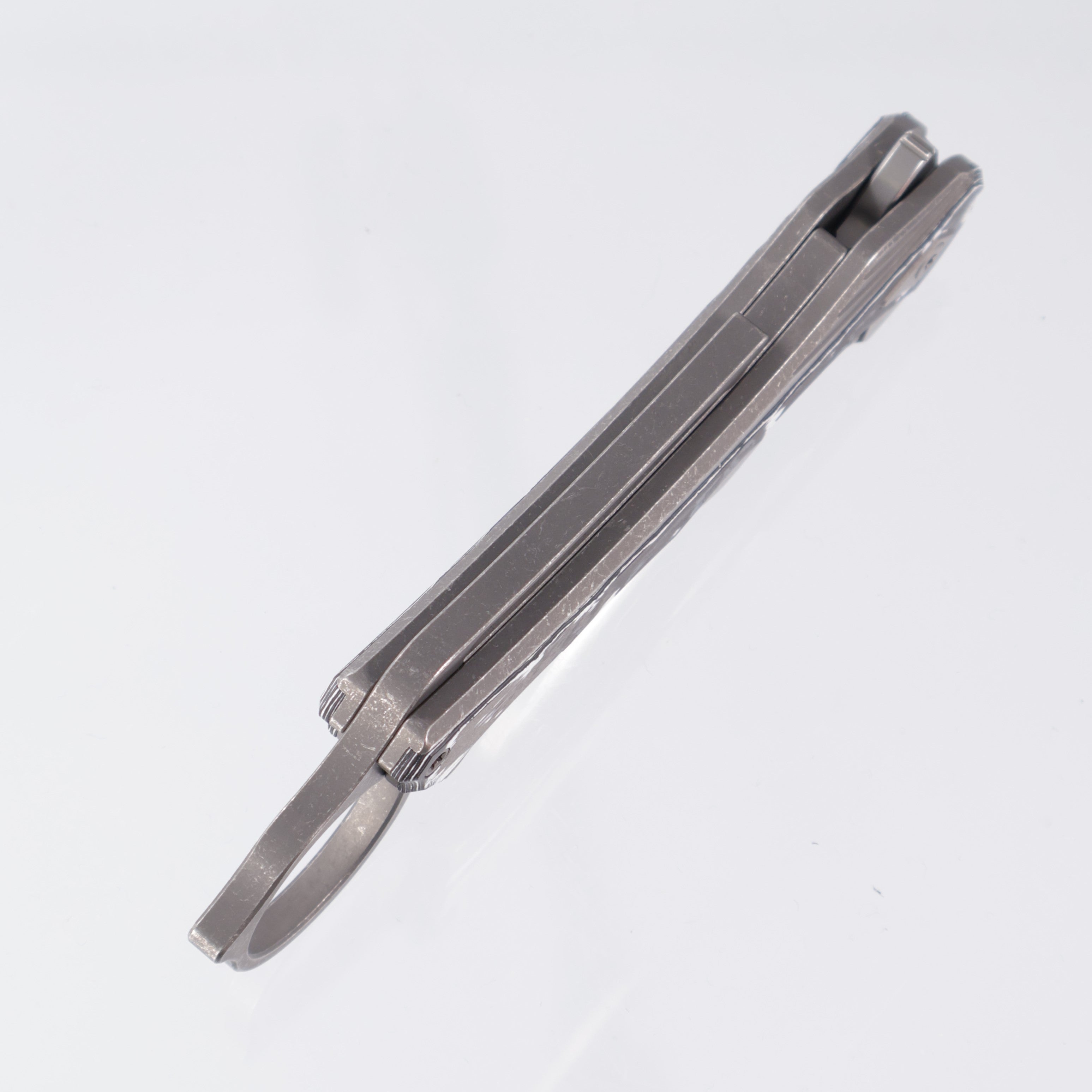 Poikilo Thorny Devil - White Fatcarbon & Titanium - Pearlescent Stonewash M398