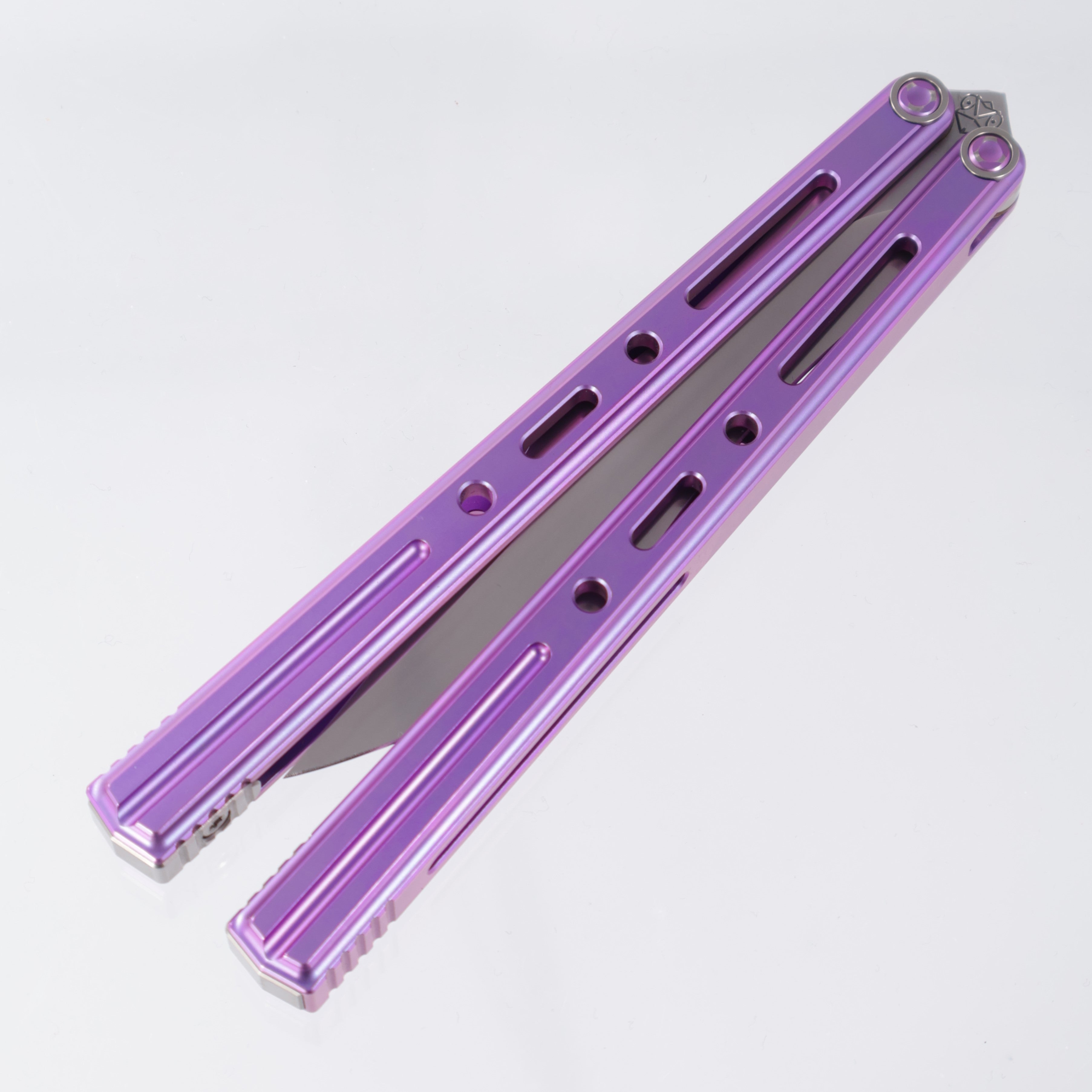 Poikilo PM3 S1 Halo Balisong - PreOwned - Pearlescent Stonewash M398 - Purple Titanium