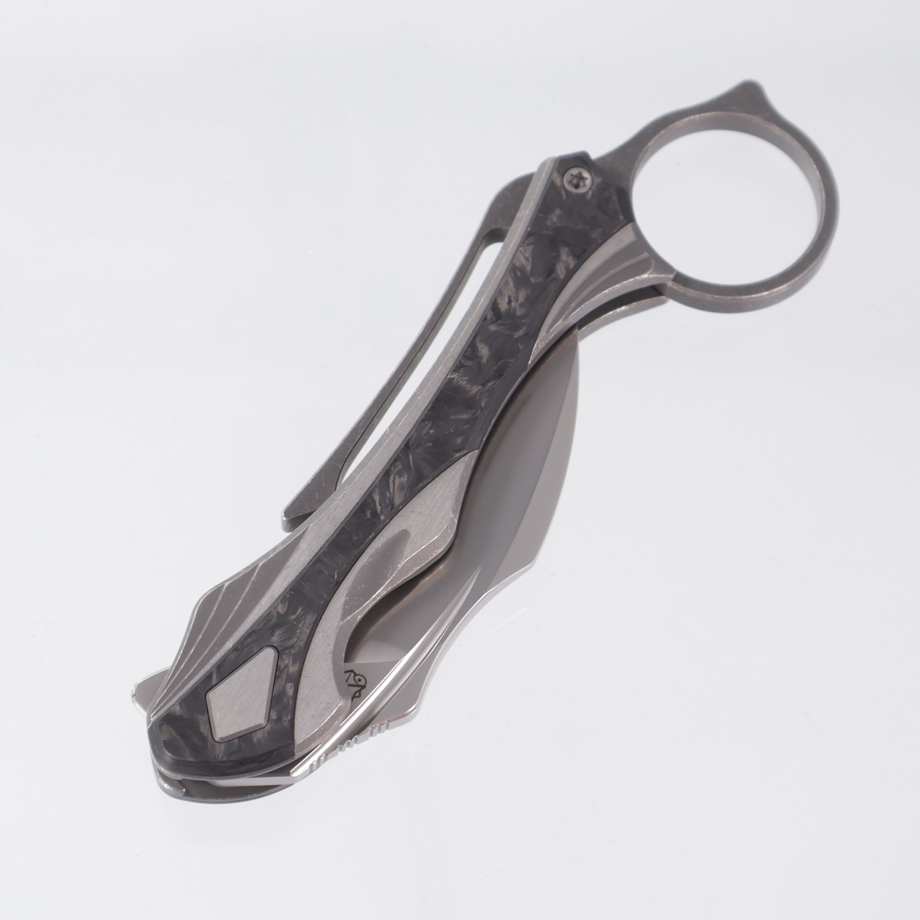 Poikilo Thorny Devil - Pearlescent Stonewash M398 - Carbon Fiber & Titanium