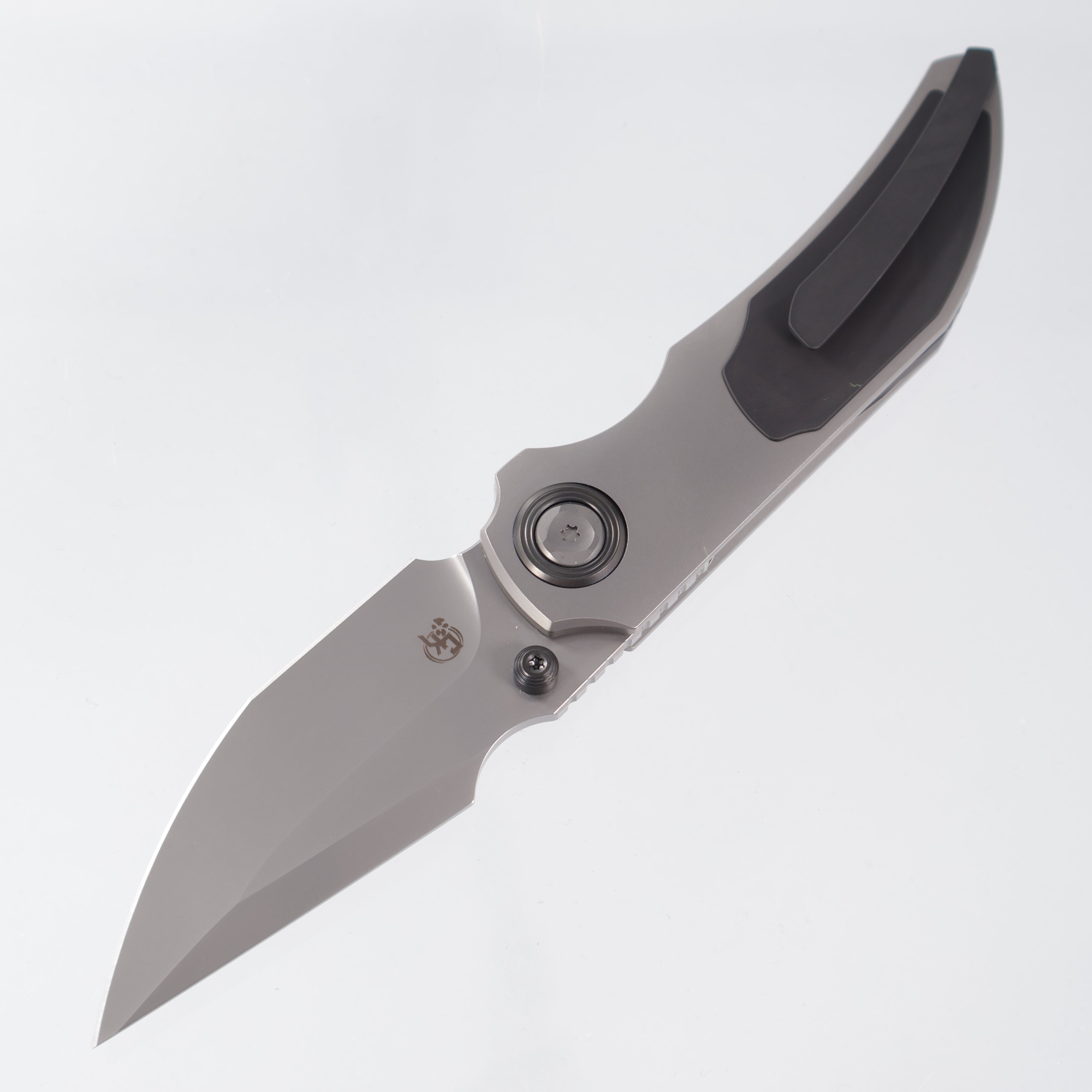 Poikilo Casque S1A1 - Pearlescent Stonewash Titanium w/ Black Cerakote 1 Piece Inlay & Accents - Pearlescent Stonewash M398