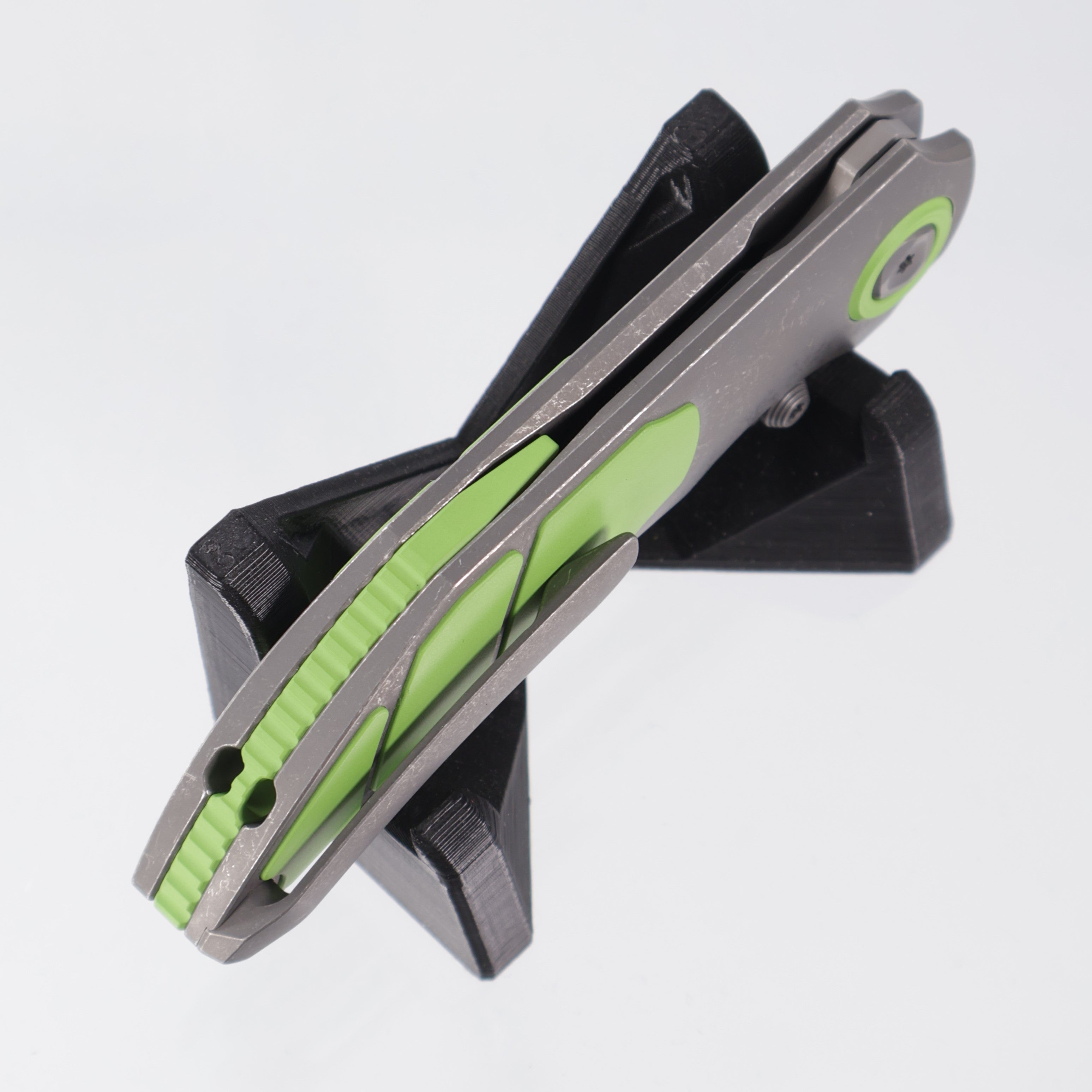Poikilo Casque S2B - Dark Stonewash Titanium w/ Green Cerakote 3 Piece Inlay & Accents - Dark Stonewash M398