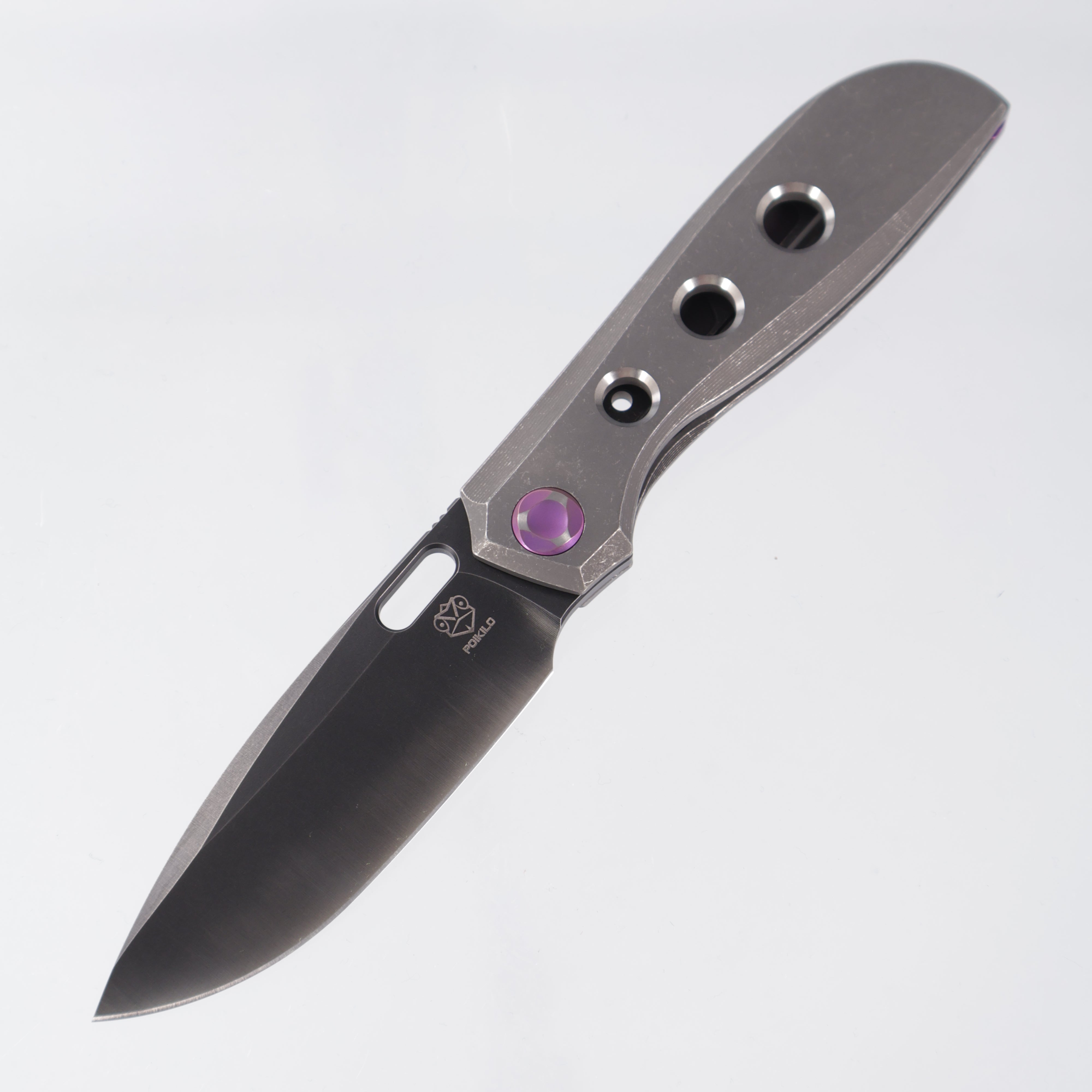 Poikilo Gecko BS3 - Dark Stonewash Titanium w/ Speed Holes - Worn Dark Stonewash M398