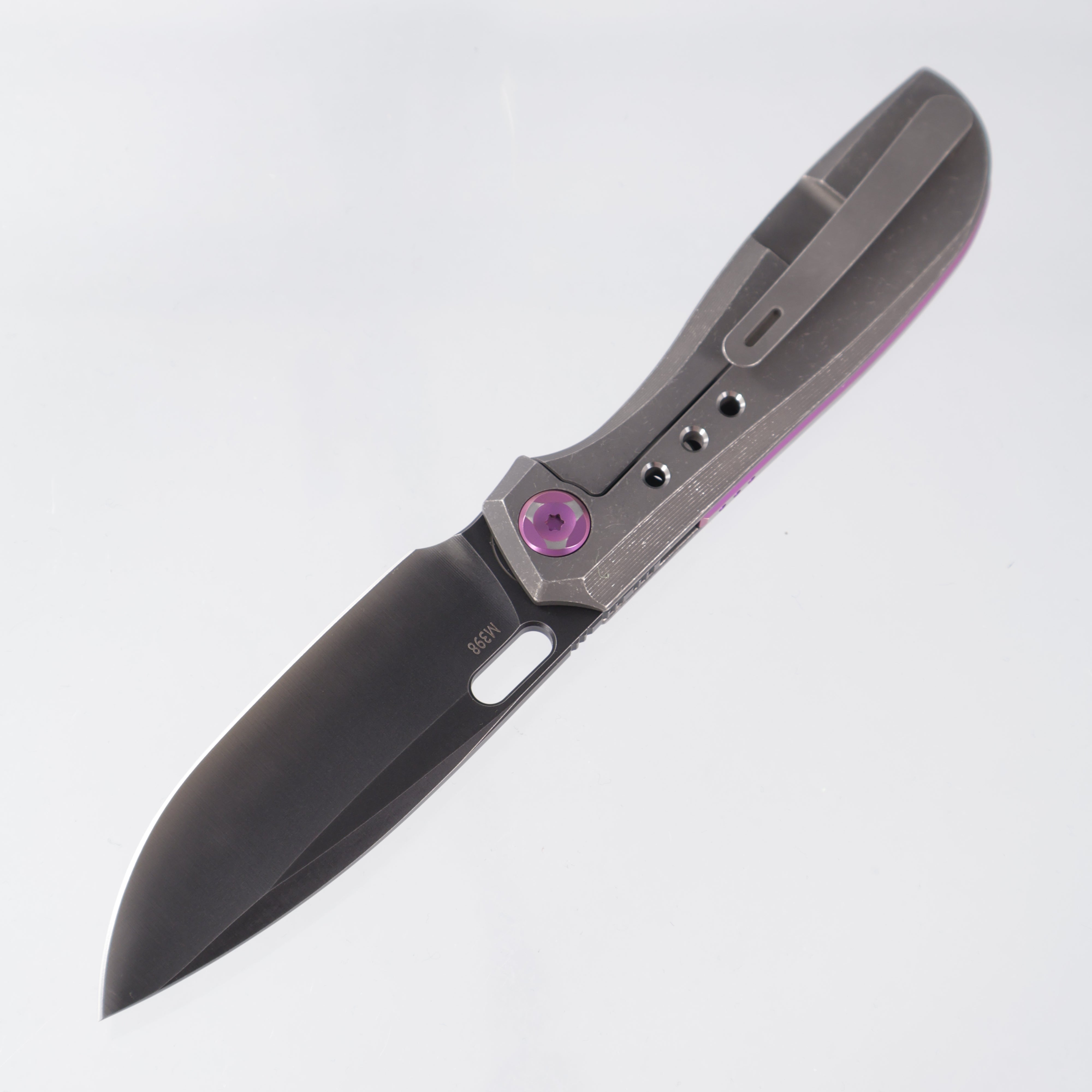 Poikilo Gecko BS3 - Dark Stonewash Titanium w/ Speed Holes - Worn Dark Stonewash M398