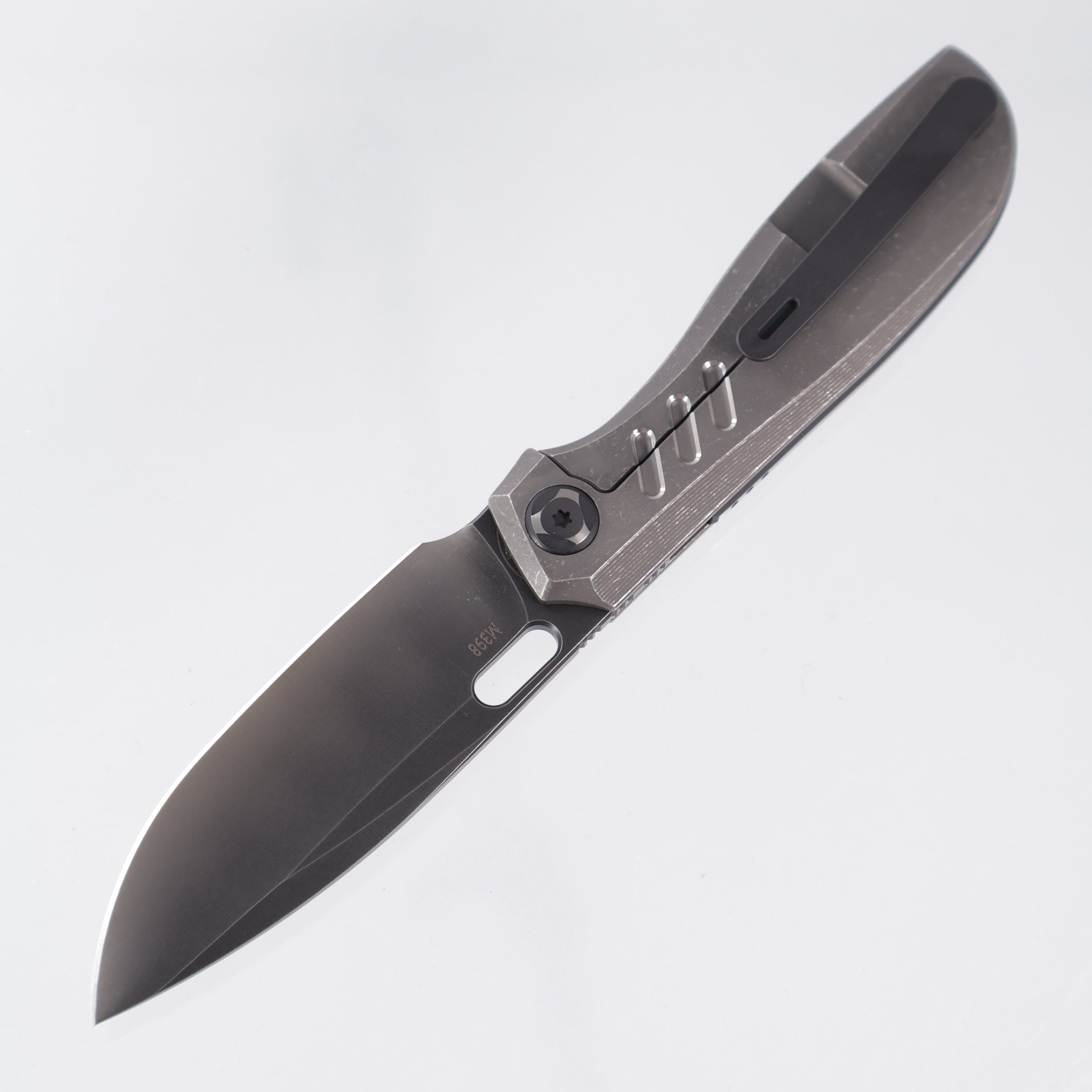 Poikilo Gecko BS5 - Dark Stonewash Titanium w/ Slots - Worn Dark Stonewash M398