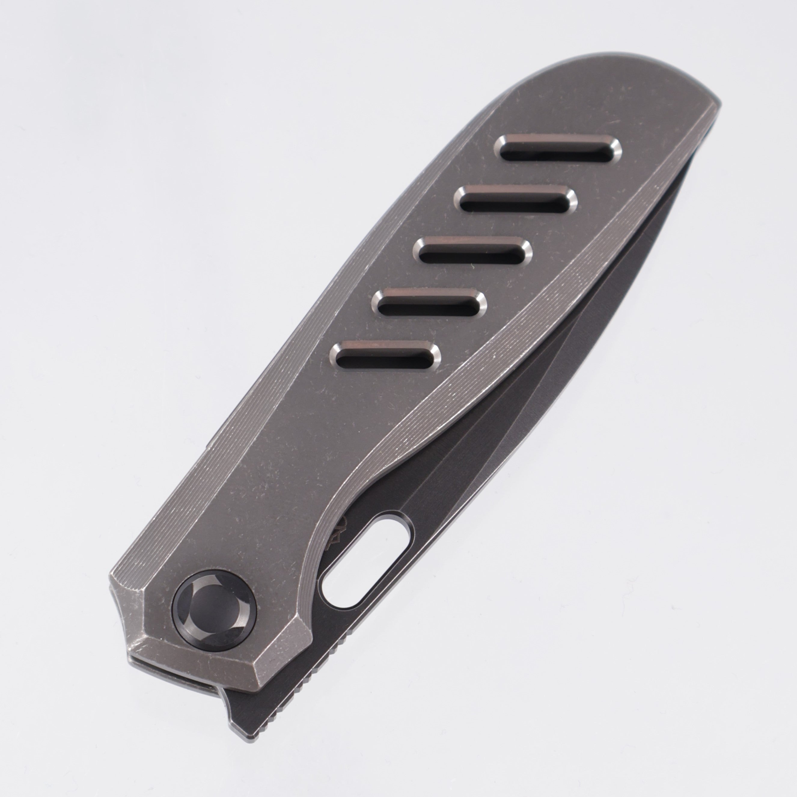 Poikilo Gecko BS5 - Dark Stonewash Titanium w/ Slots - Worn Dark Stonewash M398