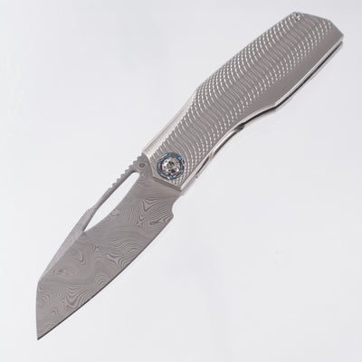 Prince Customs Protean #1012 Wharncliffe - Putter Milled Titanium w/ Arctic Frost Fat Carbon Pivot Collars / Backspacer & DS93X Damasteel Clip - DS93X Damasteel