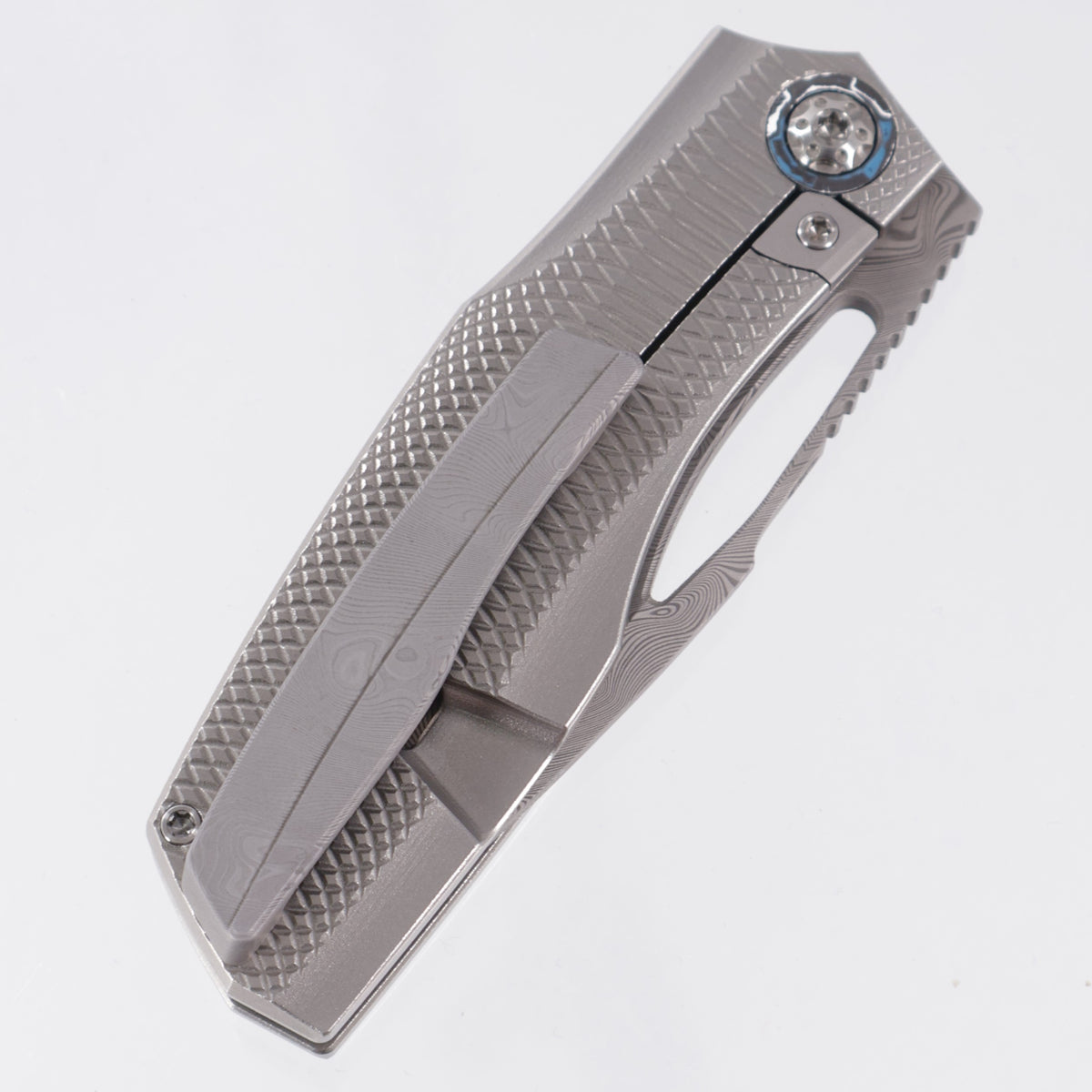 Prince Customs Protean #1012 Wharncliffe - Putter Milled Titanium w/ Arctic Frost Fat Carbon Pivot Collars / Backspacer & DS93X Damasteel Clip - DS93X Damasteel