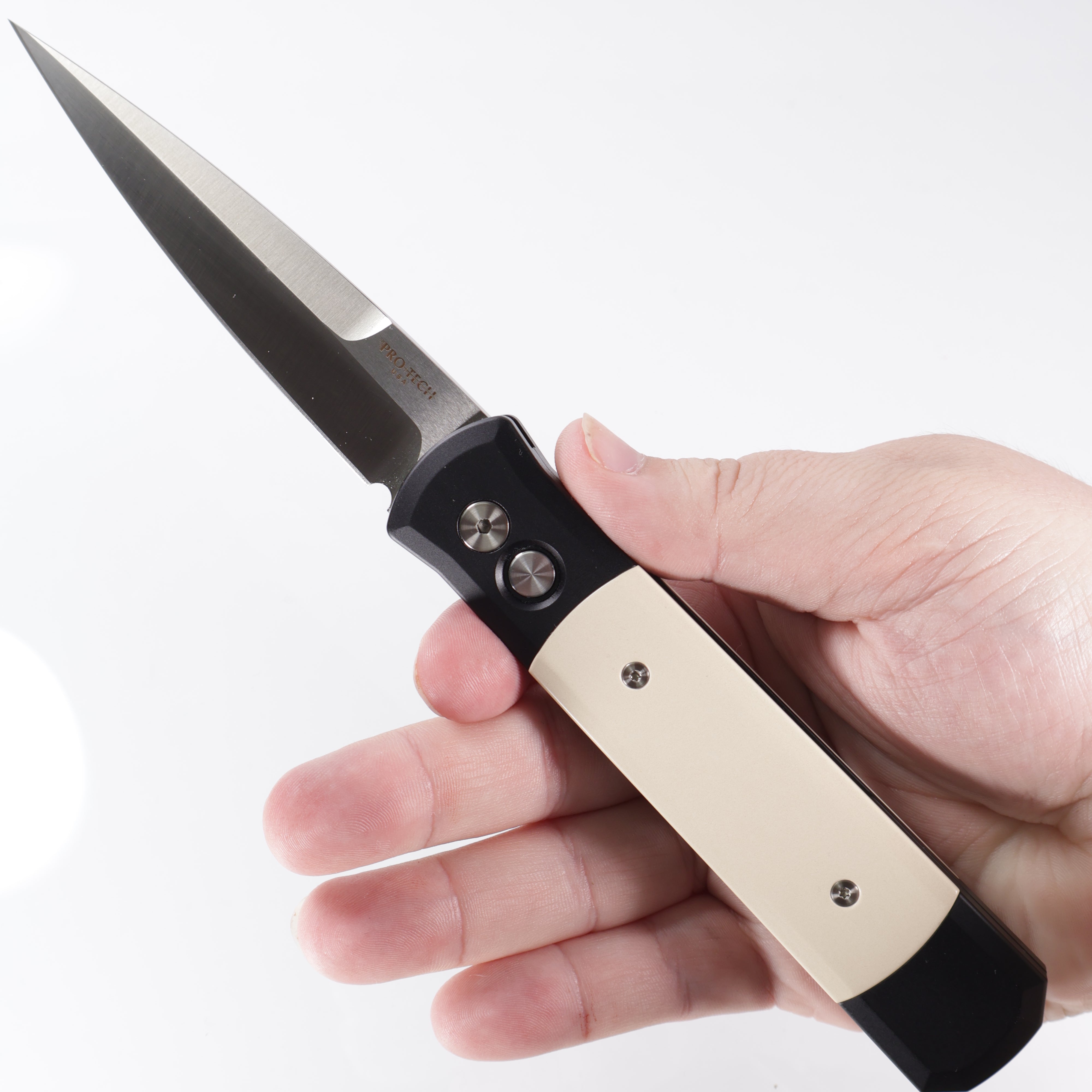 Pro-Tech Godfather Tuxedo - Black Aluminum w/ Ivory Micarta Inlays - Satin 154CM - 951