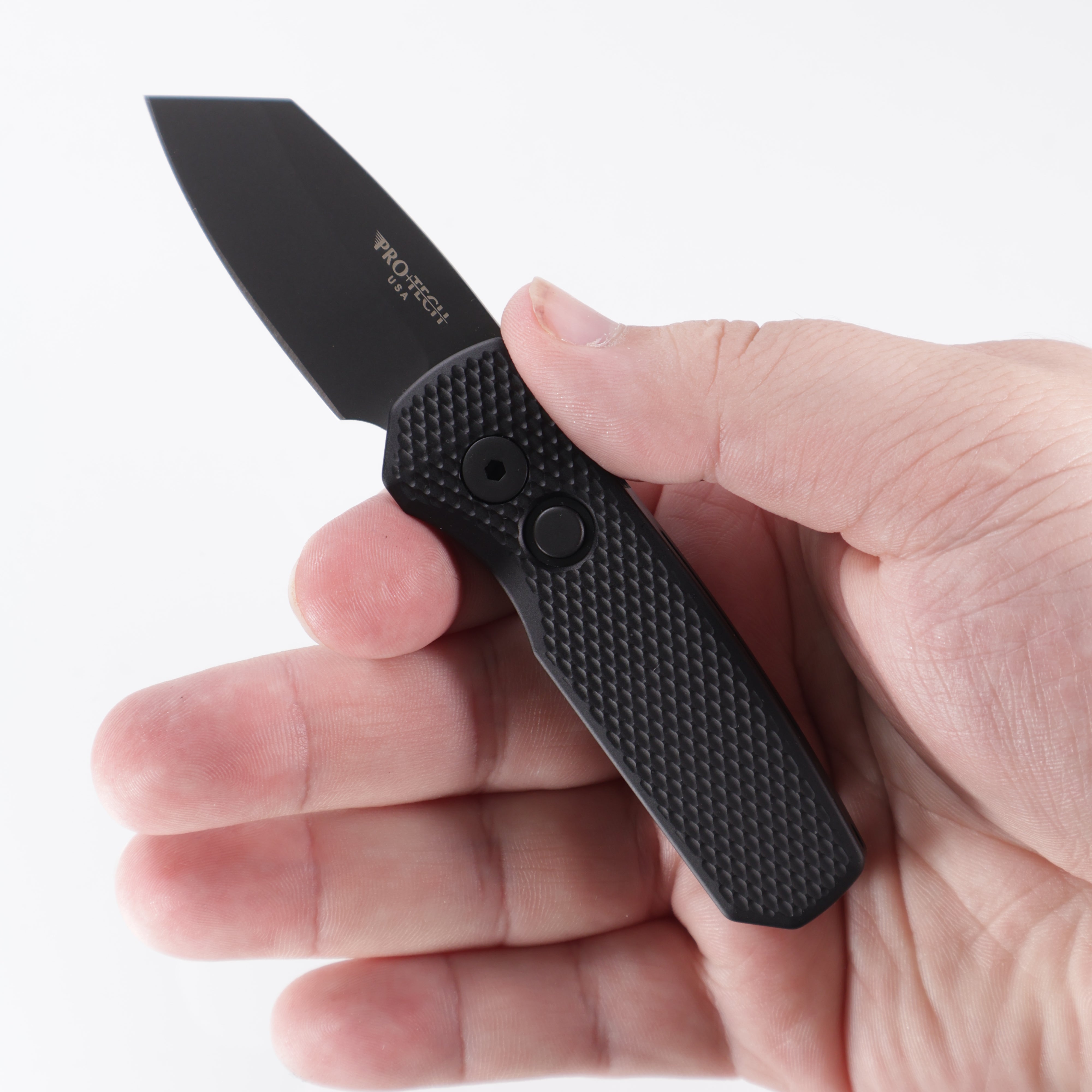 Pro-Tech Runt 5 - Black Textured Aluminum - DLC Magnacut Reverse Tanto - R5406