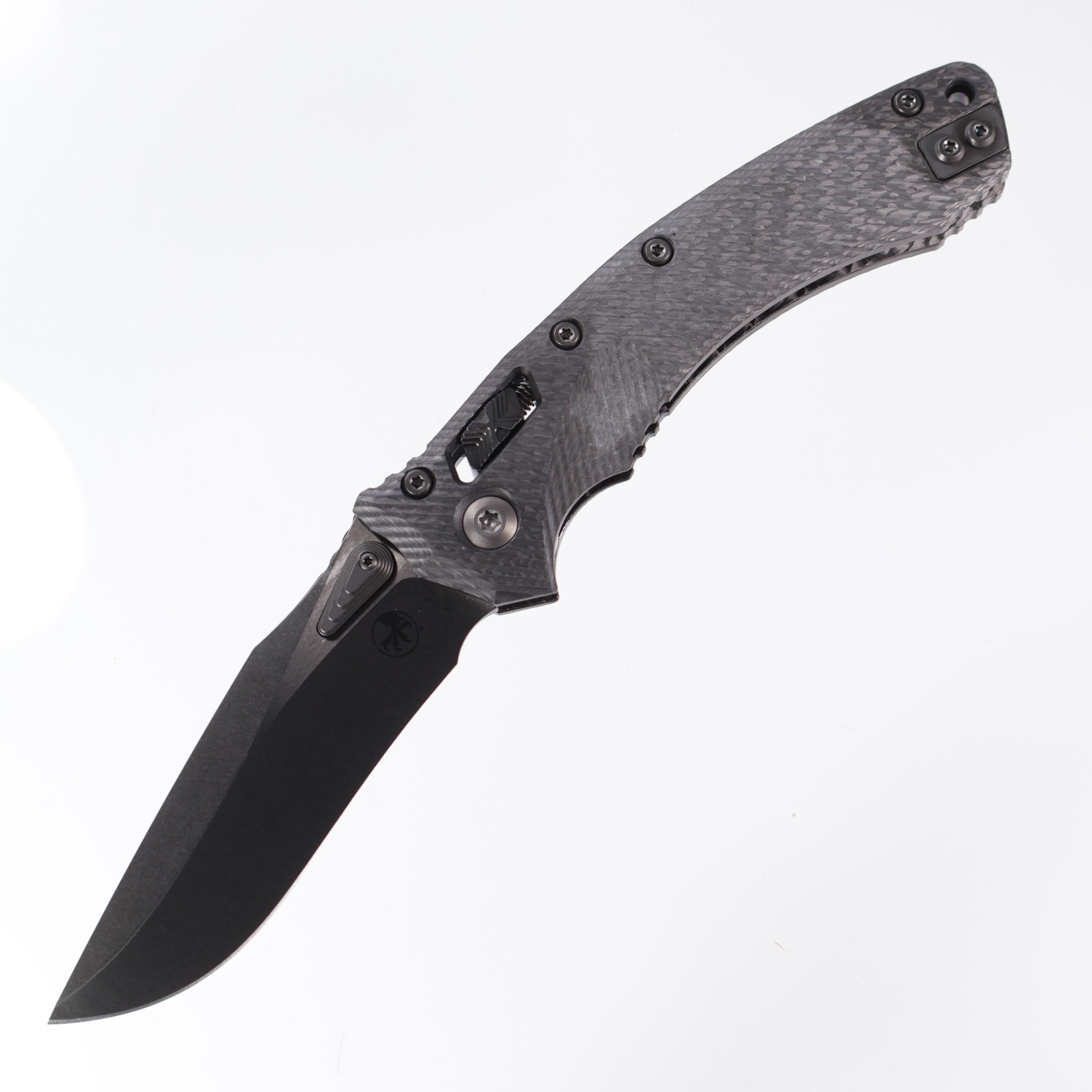 Microtech Amphibian Ram-Lok Manual Knife Fluted Carbon Fiber (3.9" Black DLC)