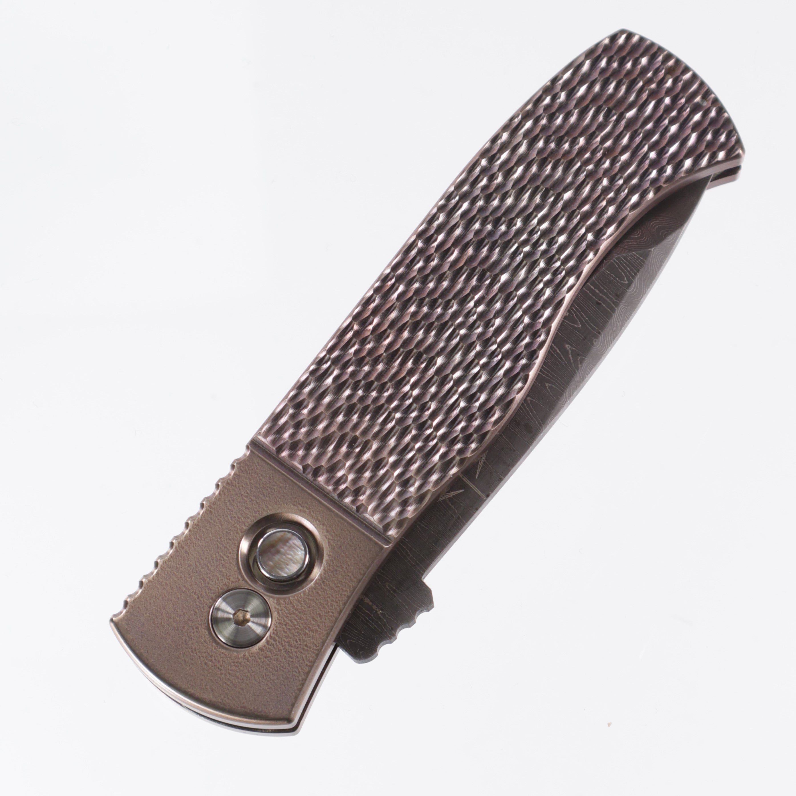 Protech 2025 Emerson Custom 002 - Jigged Titanium Burnt Bronze anodize - Black Lip Pearl button - Chad Nichols Damascus Chisel Tanto