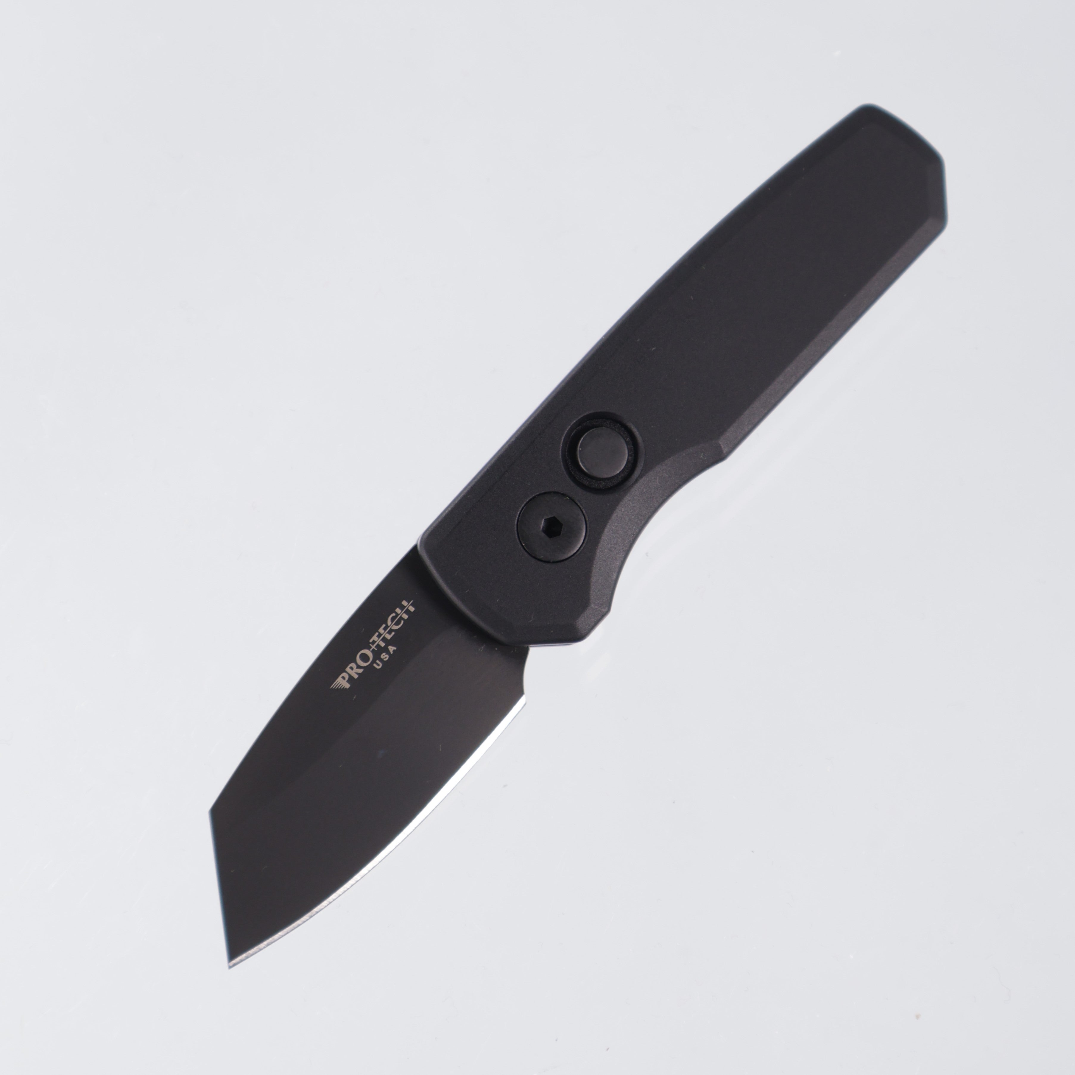 Pro-Tech Runt 5 - Black Aluminum - DLC 20CV Reverse Tanto - R5203