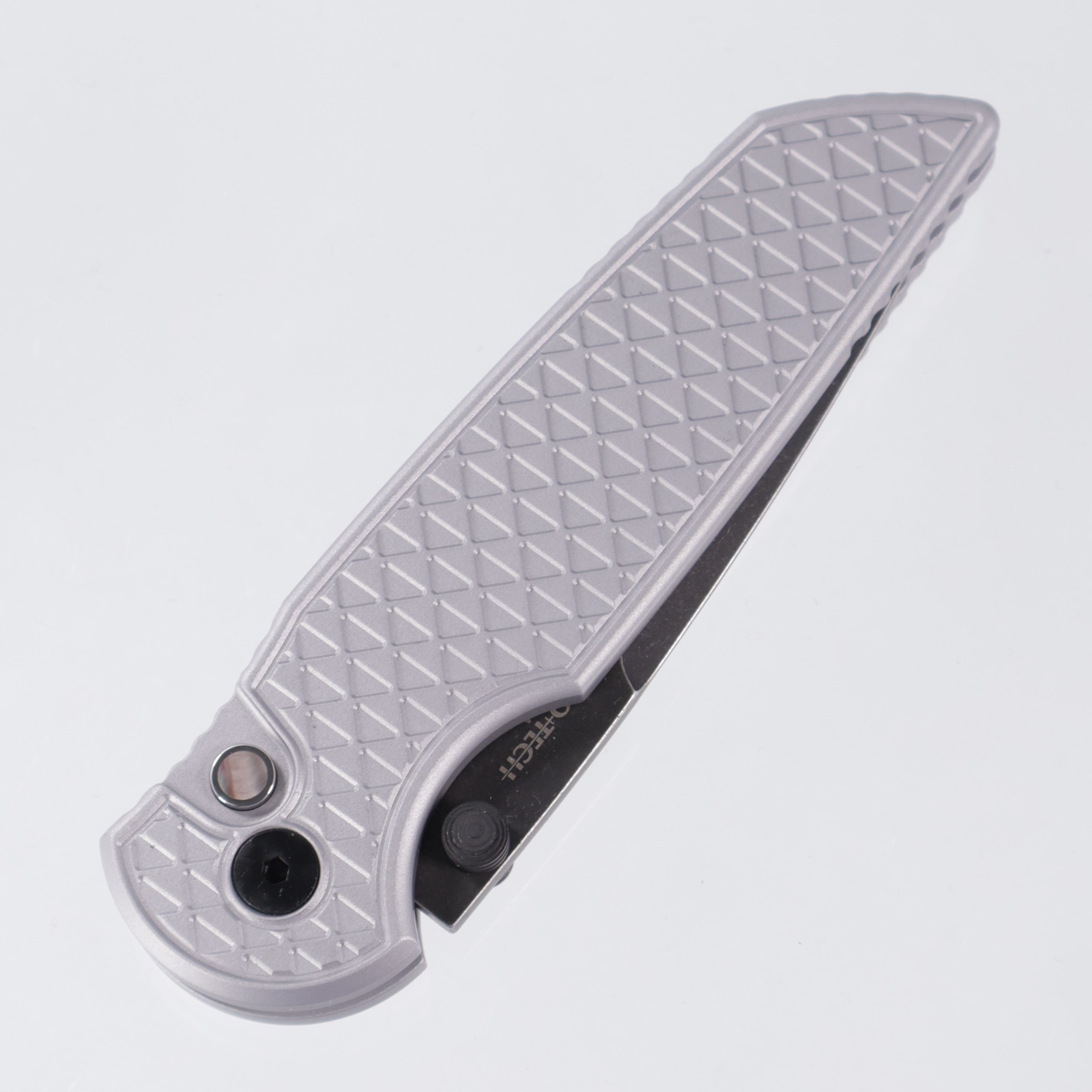 Pro-Tech TR-3 Integrity- Grey Aluminum w/ Relic Milling & Black Lip Pearl Button - DLC-Wash S35VN - NYCK.INT.1