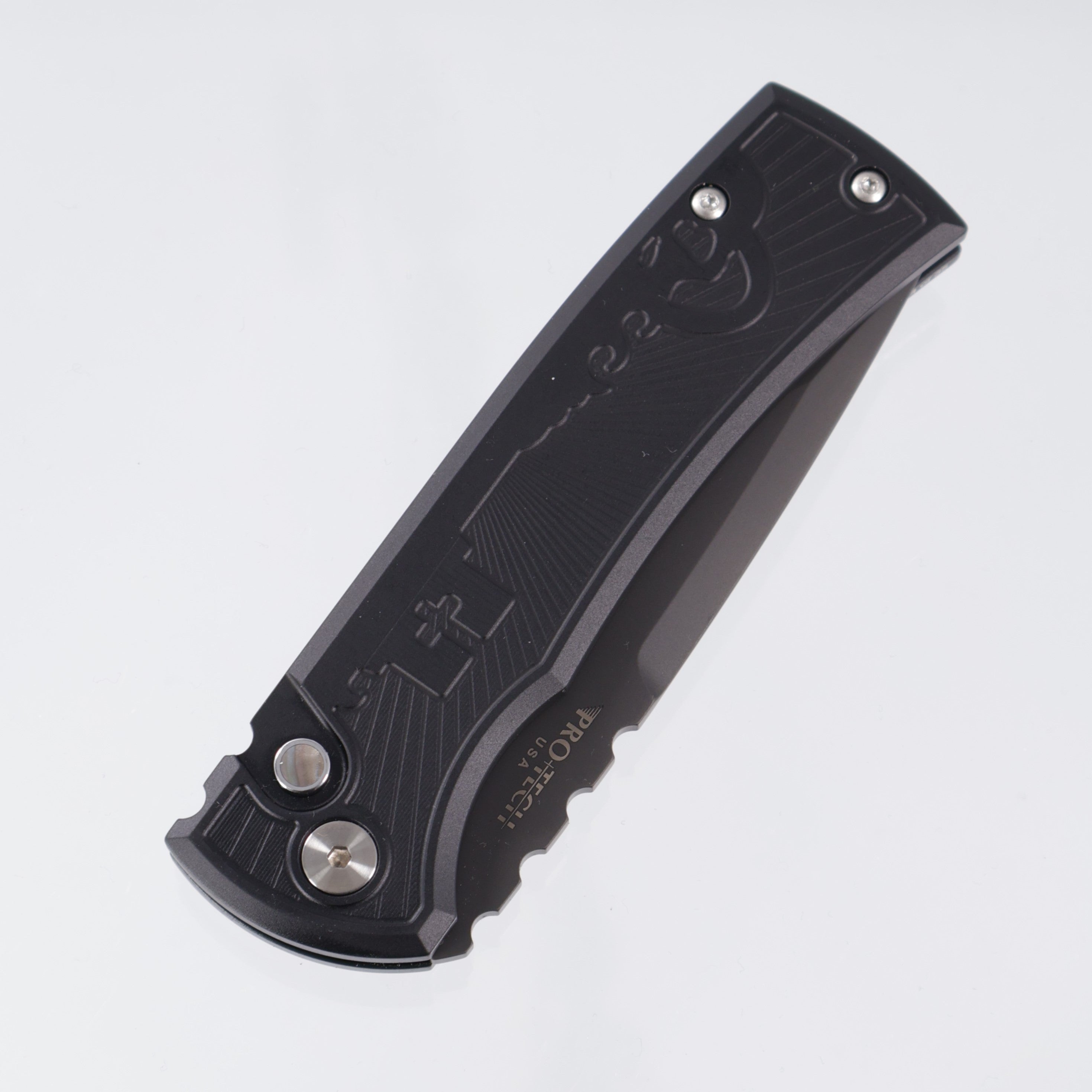 Pro-Tech x Chaves Redencion Auto Tanto - Black Skull Key Aluminum w/ Black Lip Pearl Button - DLC S35VN - CCKSF25.Redencion.1