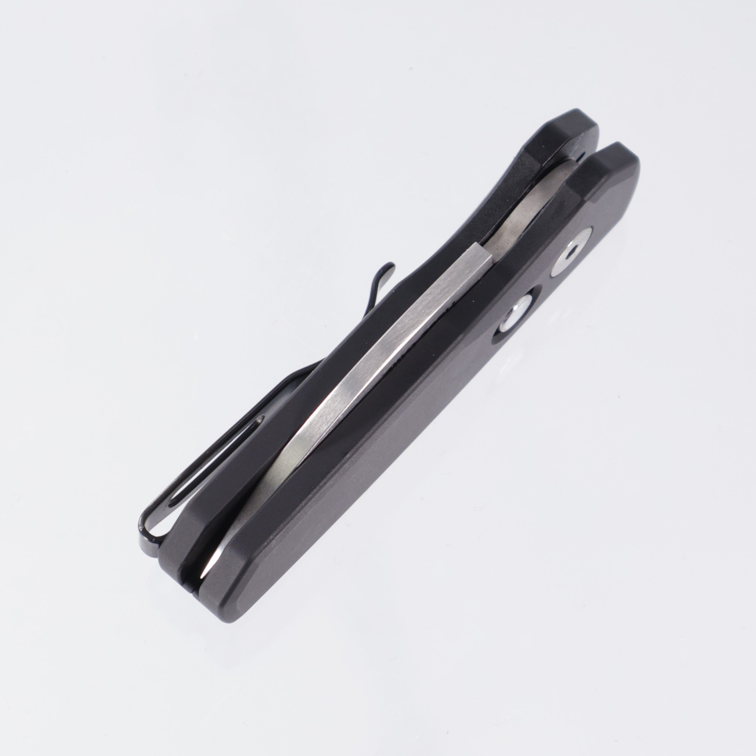 Pro-Tech Runt 5 - Black Aluminum w/ White Pearl Button - Satin Magnacut Wharncliffe - R5300-LTD