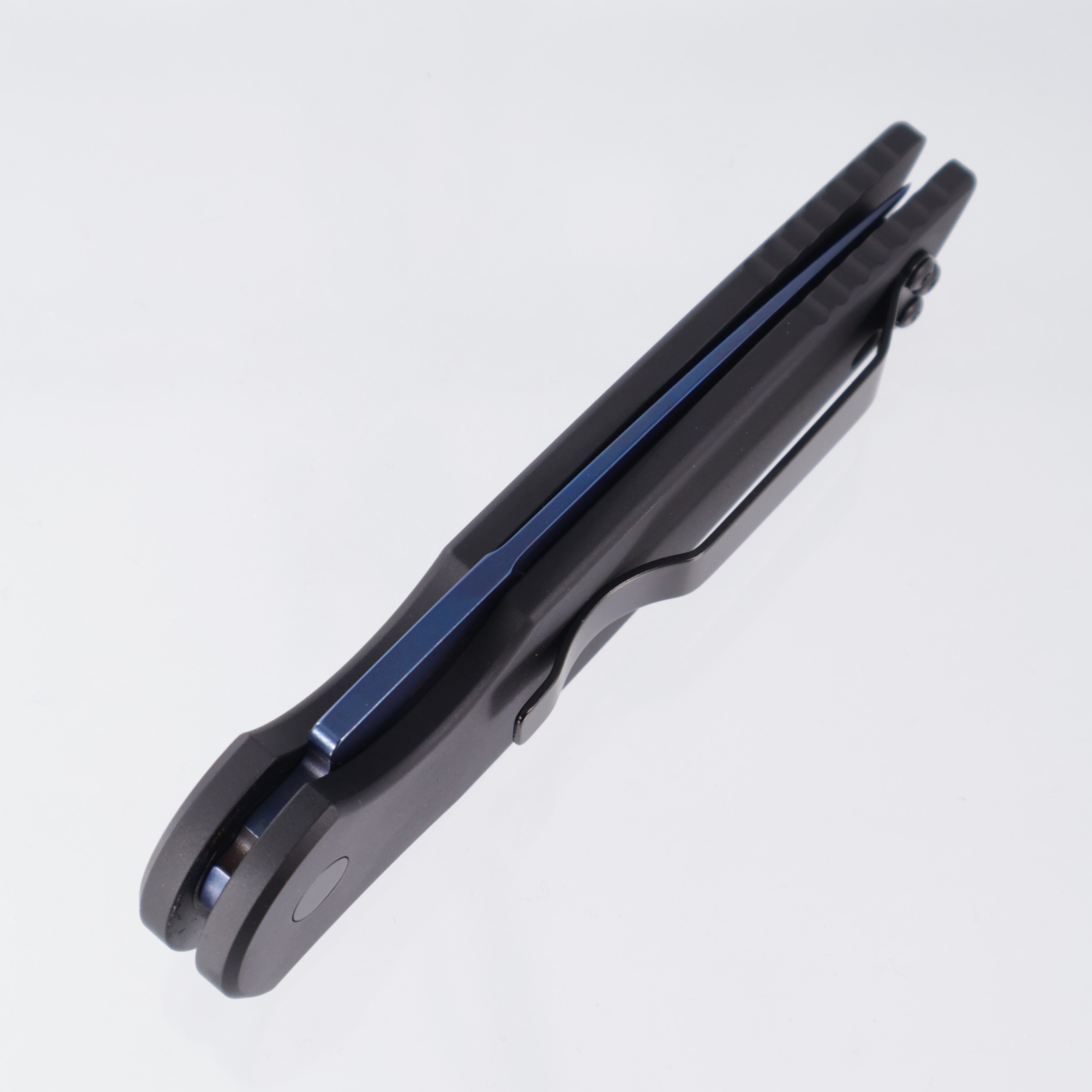 Pro-Tech TR-3 Auto - Saphire Blue Magnacut - Black Aluminum w/ Grooves & Abalone Button - TR-3 SB MC (TR3))