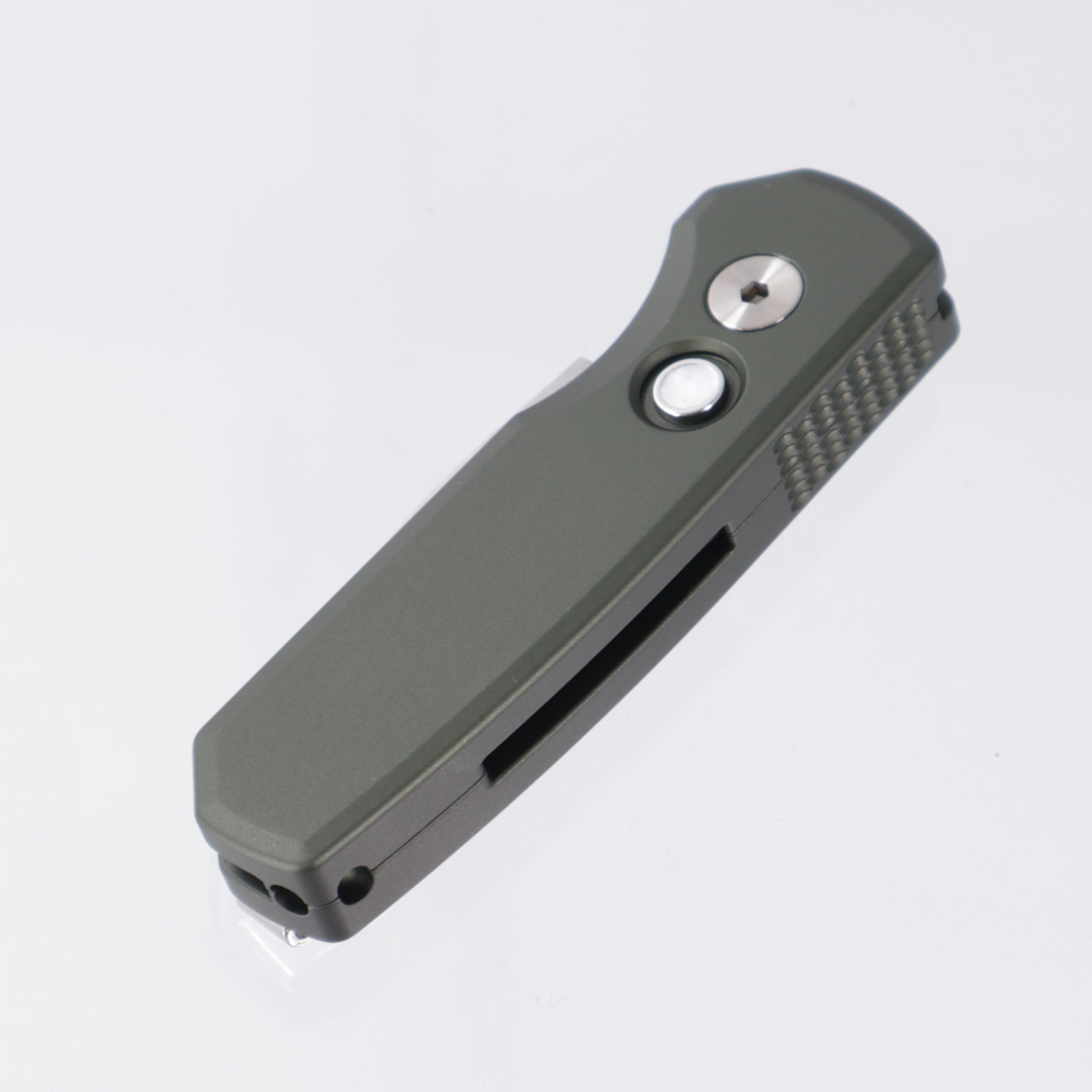 Pro-Tech Runt 5 - Green Aluminum w/ White Pearl Button - Satin Magnacut Wharncliffe - R5300-LTD Green