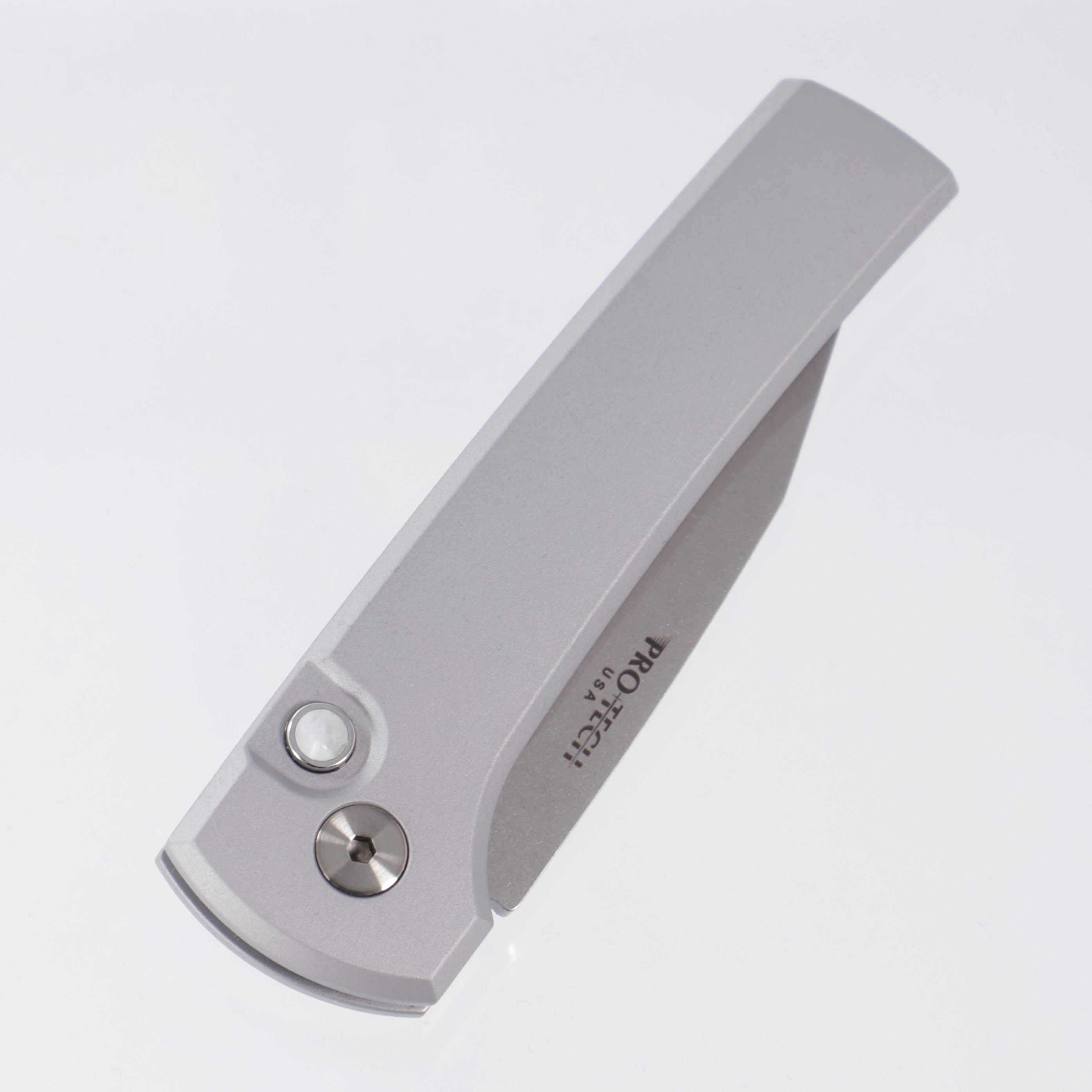 Pro-Tech Scapegoat Compact - Grey Aluminum w/ White Pearl button - Stonewash Proto-MagnaMax - CCKSS26.Scapegoat.1