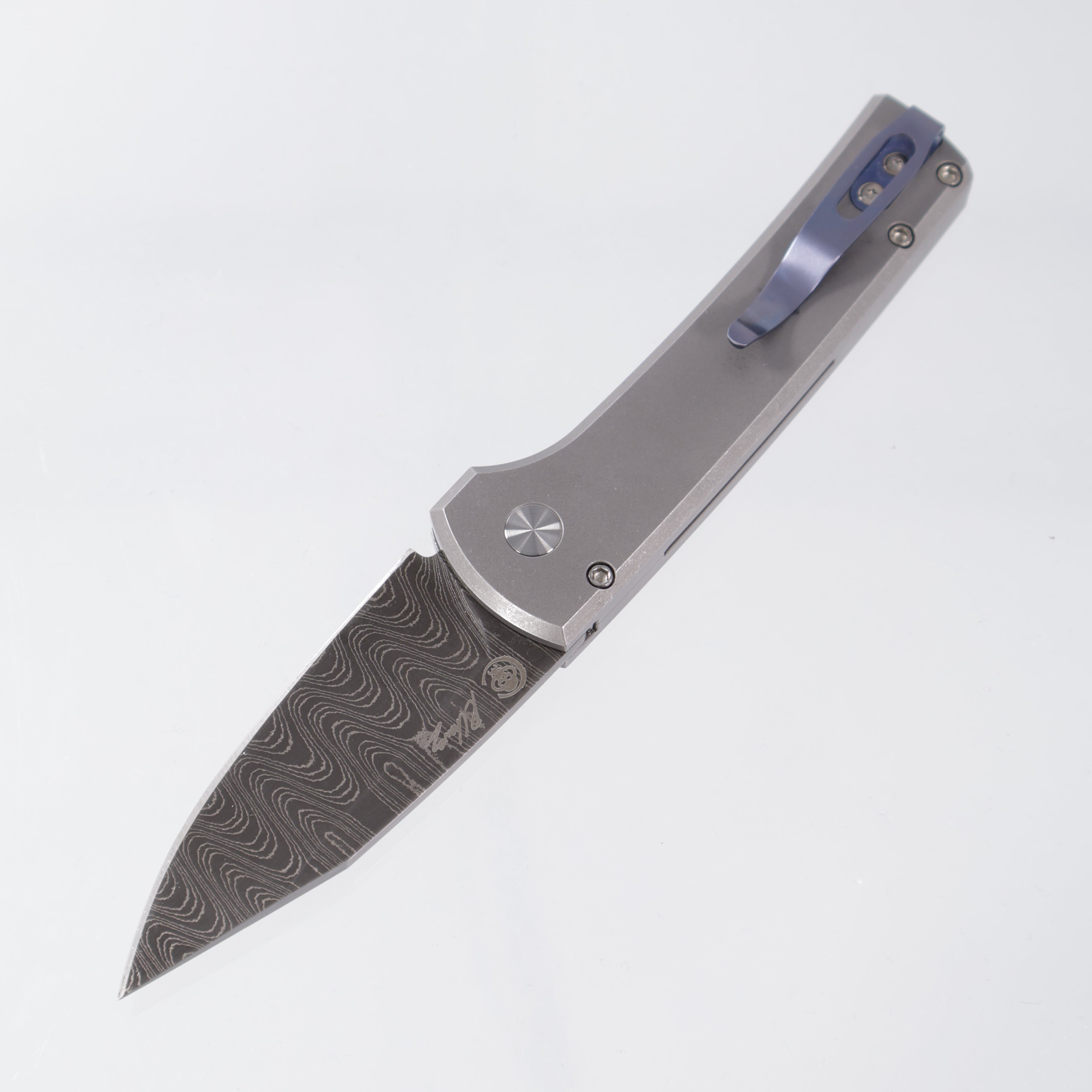 Pro-Tech Scapegoat Compact Custom - Stonewash 17-4 Stainless Steel w/ Black Lip Pearl Button - Vegas Forge Ladder Damacscus - 2026 Scapegoat Compact Custom 004