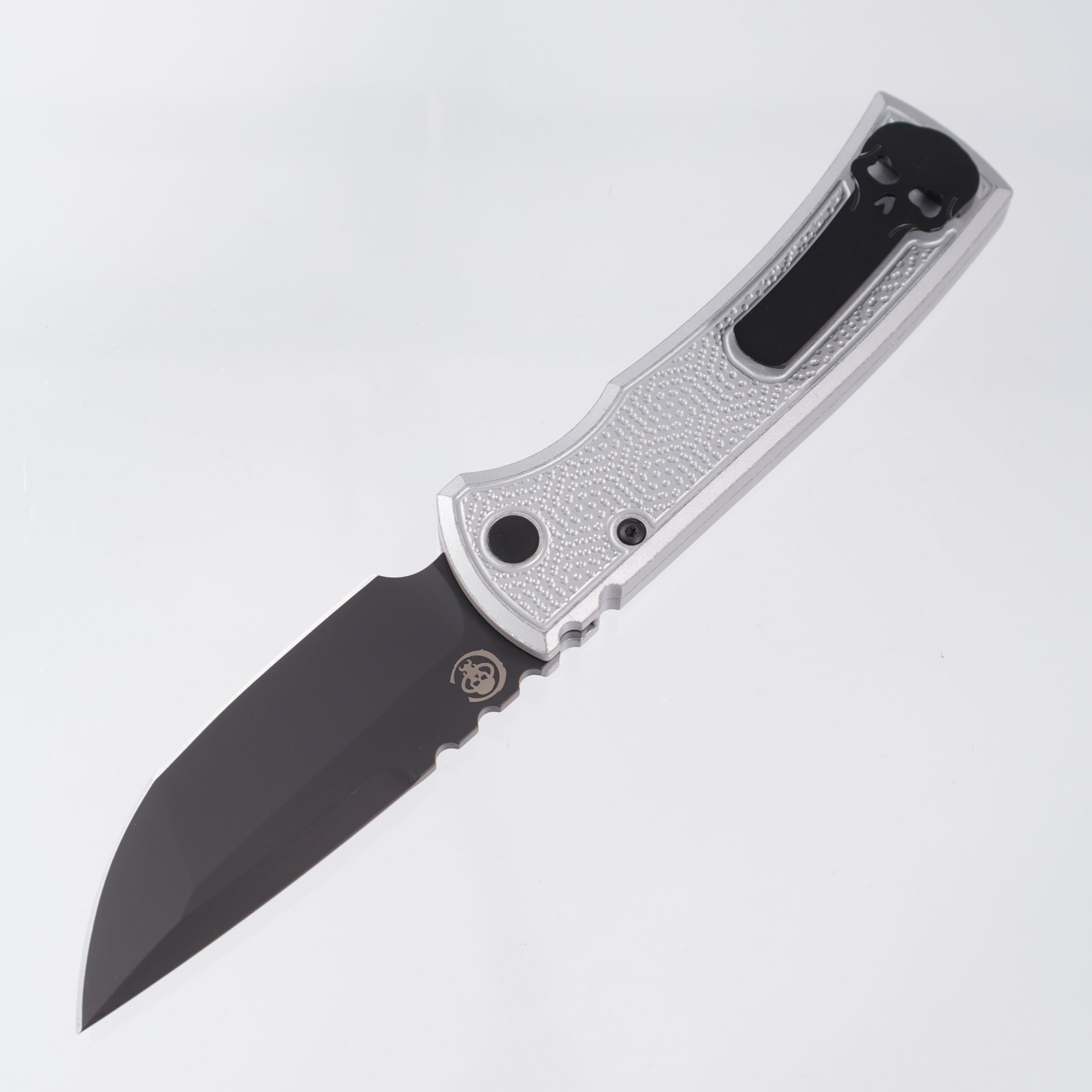 Chaves x Pro-Tech Redencion 229 - Spiral Stipple Grey Battleworn - DLC S35vn Tanto - Mosaic Pin Button - RCR1106-BW Stipple Grey LTD