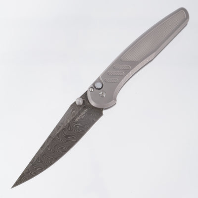 Pro-Tech Avalon - 17-4 Stainless Steel Knurled w/ Black Lip Pearl Button - Chad Nichols Boomerang Damascus - 2026 Avalon Custom 005