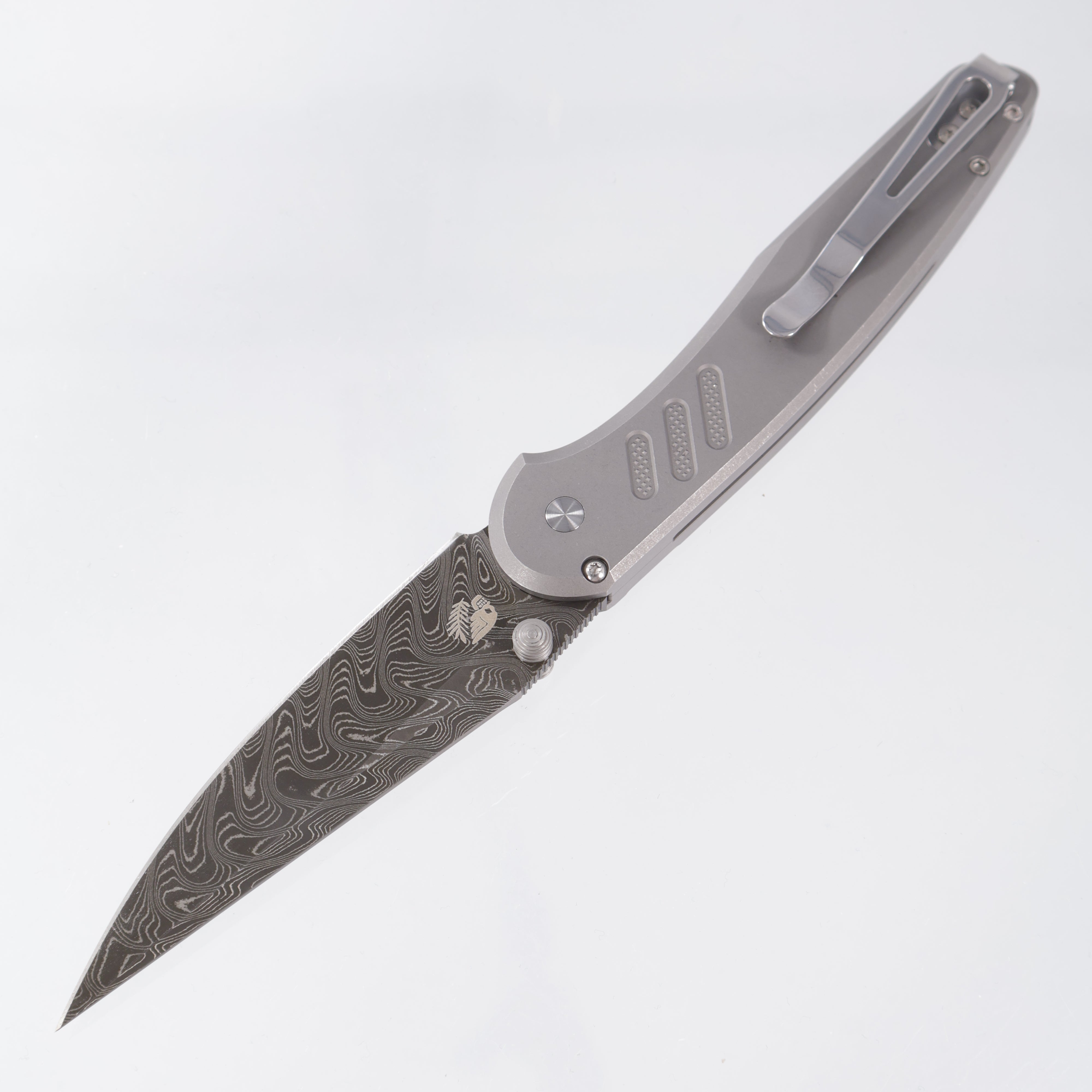 Pro-Tech Avalon - 17-4 Stainless Steel Knurled w/ Black Lip Pearl Button - Chad Nichols Boomerang Damascus - 2026 Avalon Custom 005