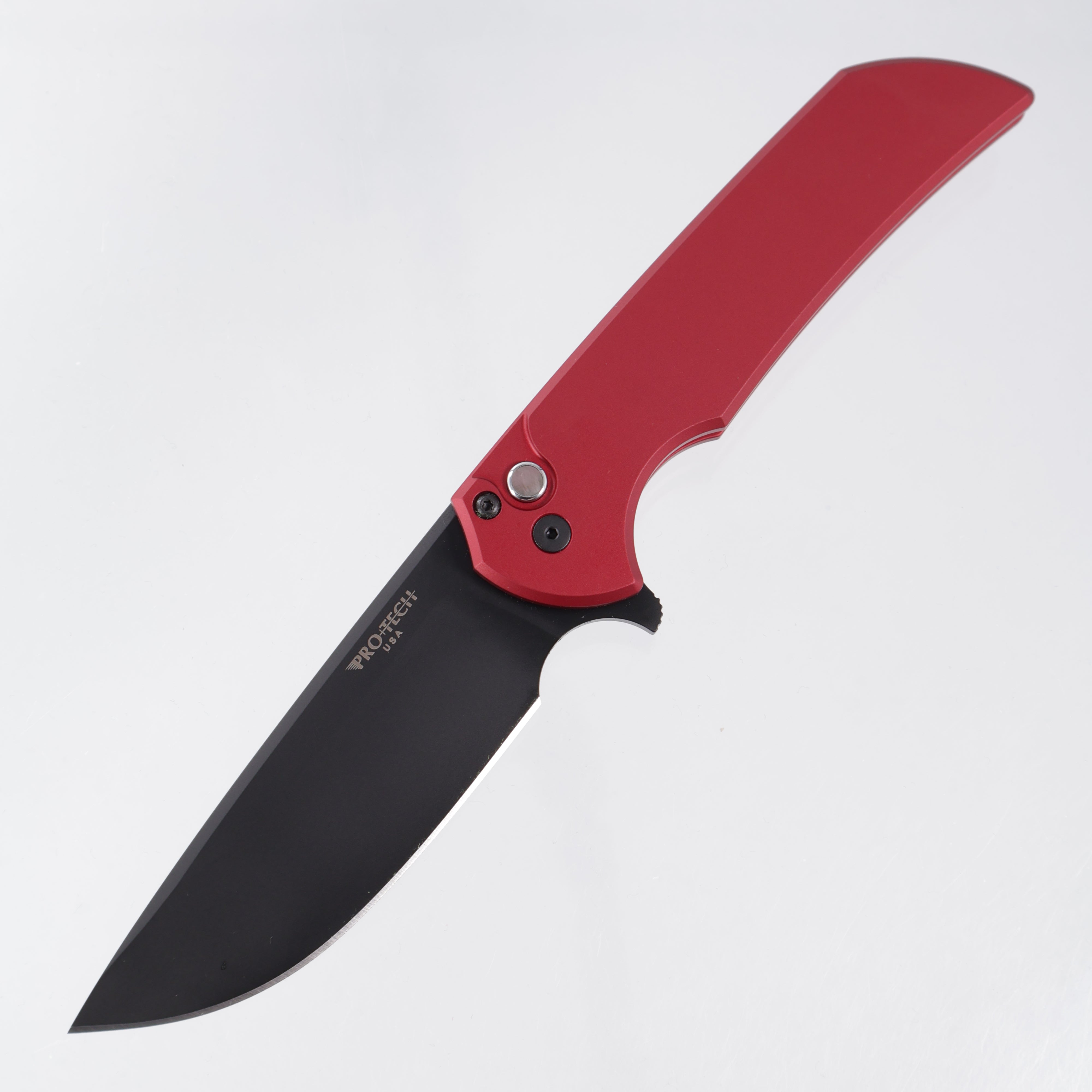 Pro-Tech Mordax - Red Aluminum w/ Black Lip Pearl Button - DLC Magnacut - MX103-LTD Red