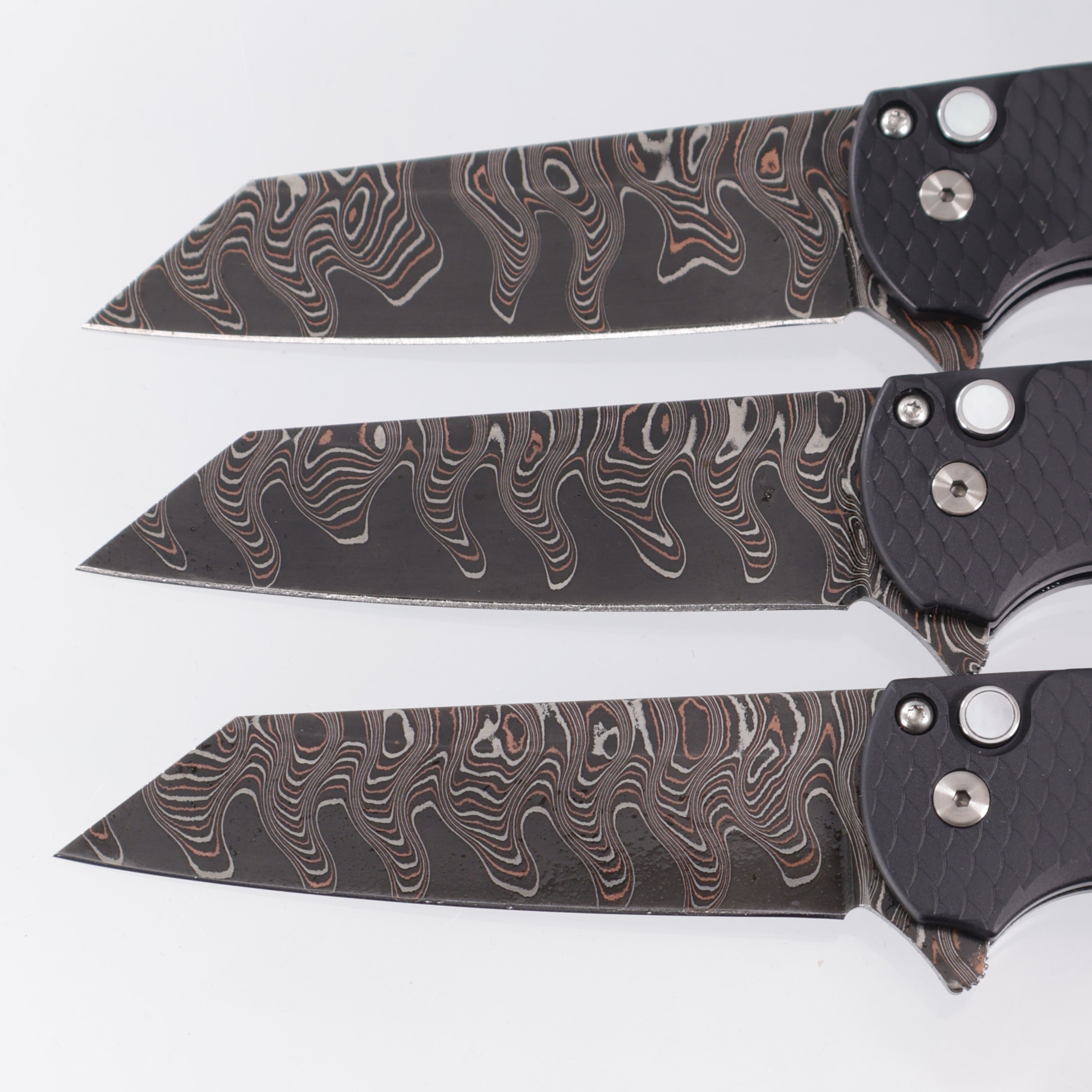 Pro-Tech Malibu Reverse Tanto Custom - Black Dragonscale Aluminum w/ Mother Of Pearl Button - Baker Forge Elite Ripple Copper-Mai Damascus - 2026 Malibu Custom.BR 001