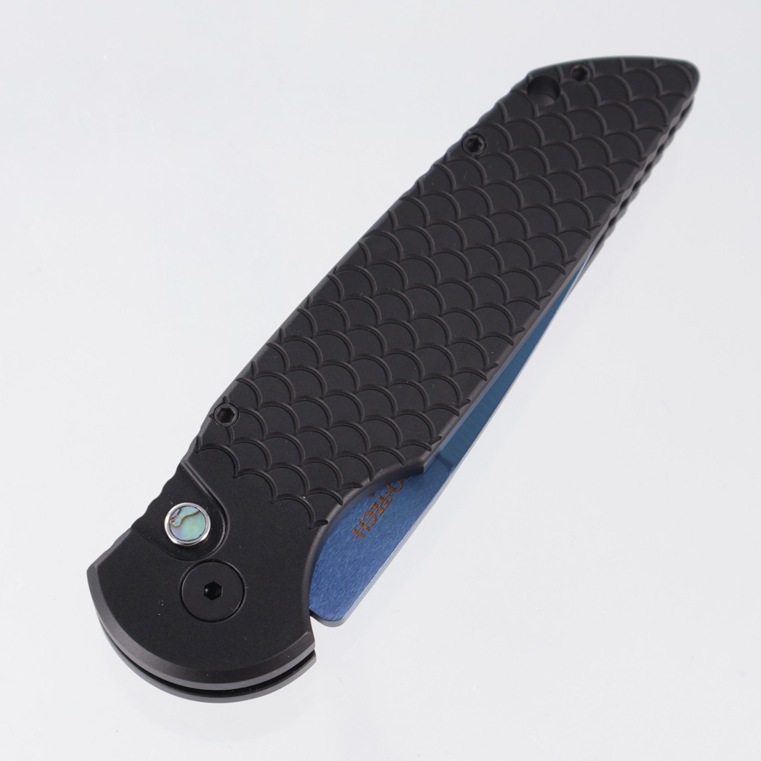 Pro-Tech TR-3 - Black Fishscale Aluminum w/ Abalone Button - Sapphire PVD 154CM - TR-3 X1 SB