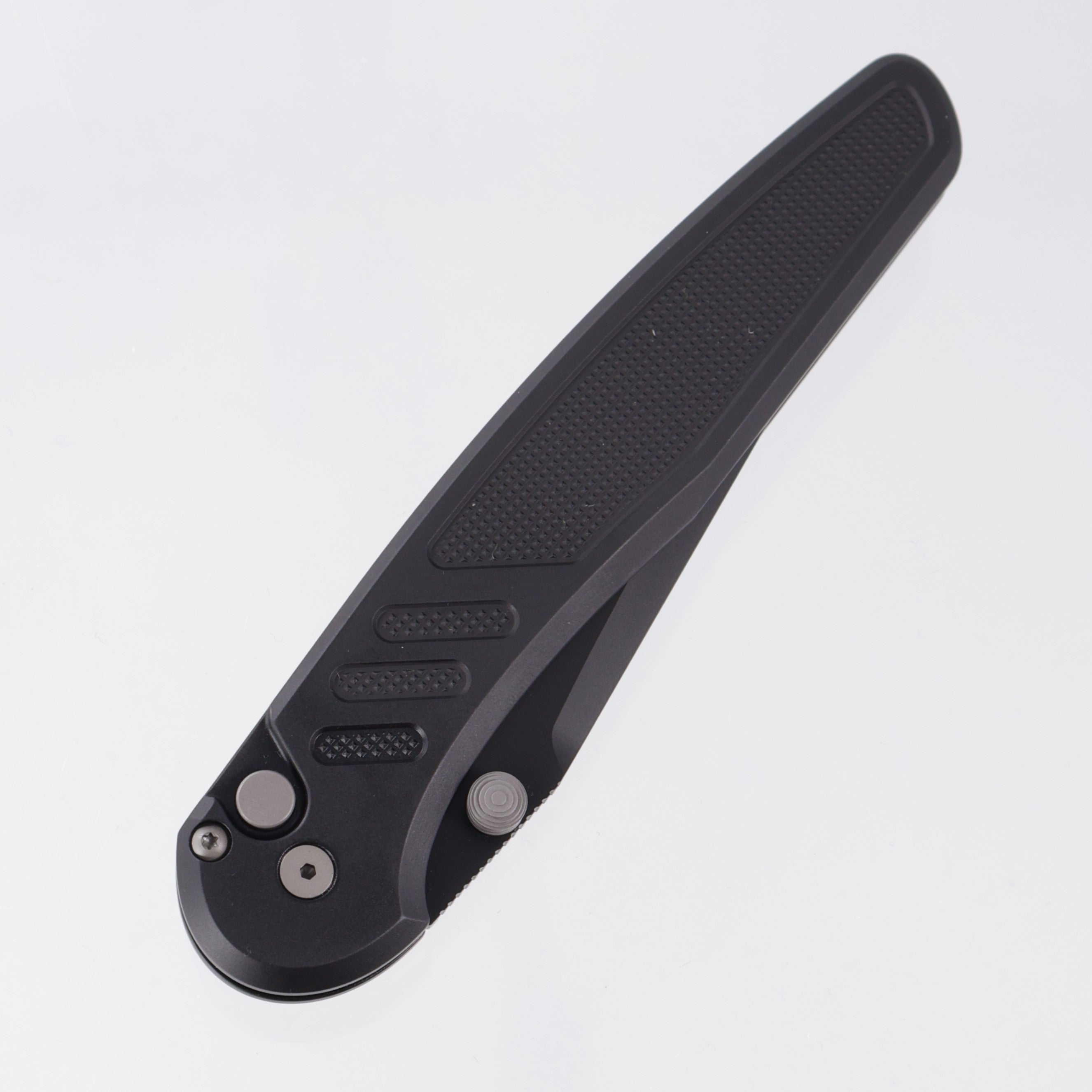 Pro-Tech Avalon - Black Knurled Aluminum - DLC Magnacut - PN1103