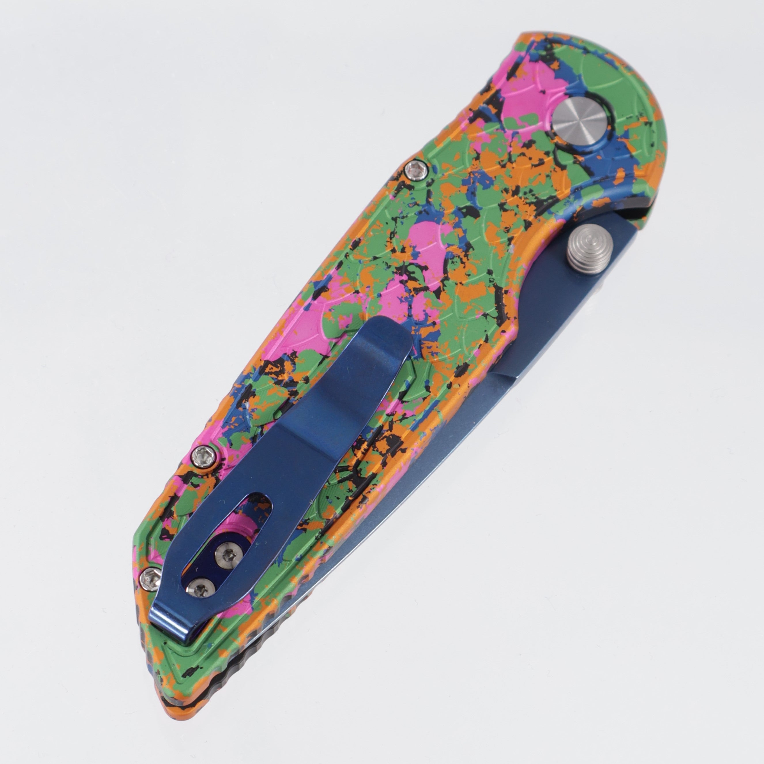 Pro-Tech TR-3 Integrity - Retro Arcade Anodized Reptile Texture Aluminum w/ Sapphire Blue PVD Clip & Black Lip Pearl Button - Sapphire PVD Magnacut - BR.INT.1 - BROP Exclusive