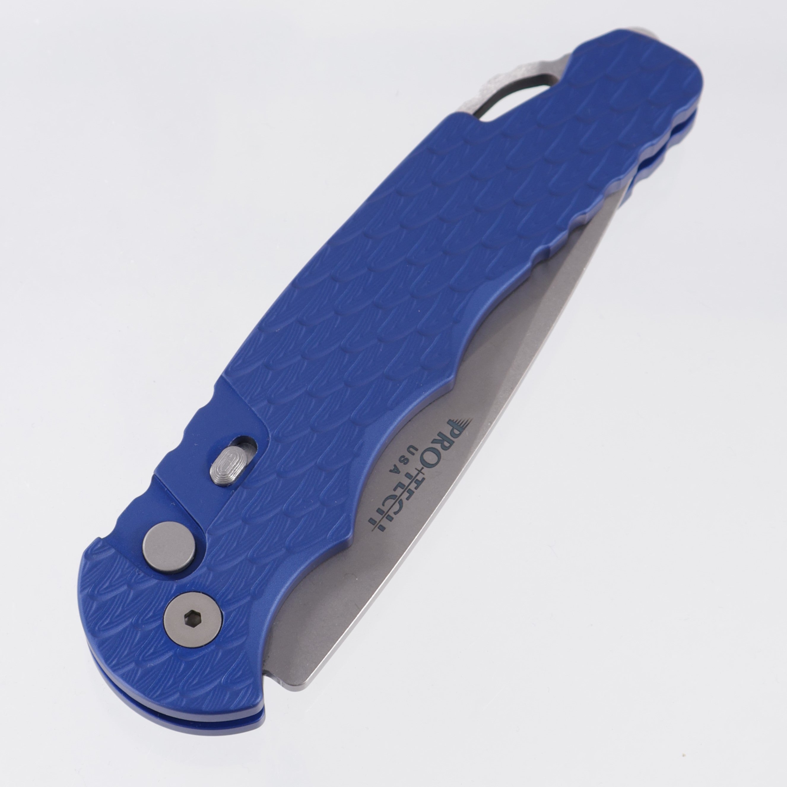Pro-Tech TR-4 - Blue Feather Texture Aluminum w/ Safety - Stonewash MagnaMax - T4105F MM BLUE