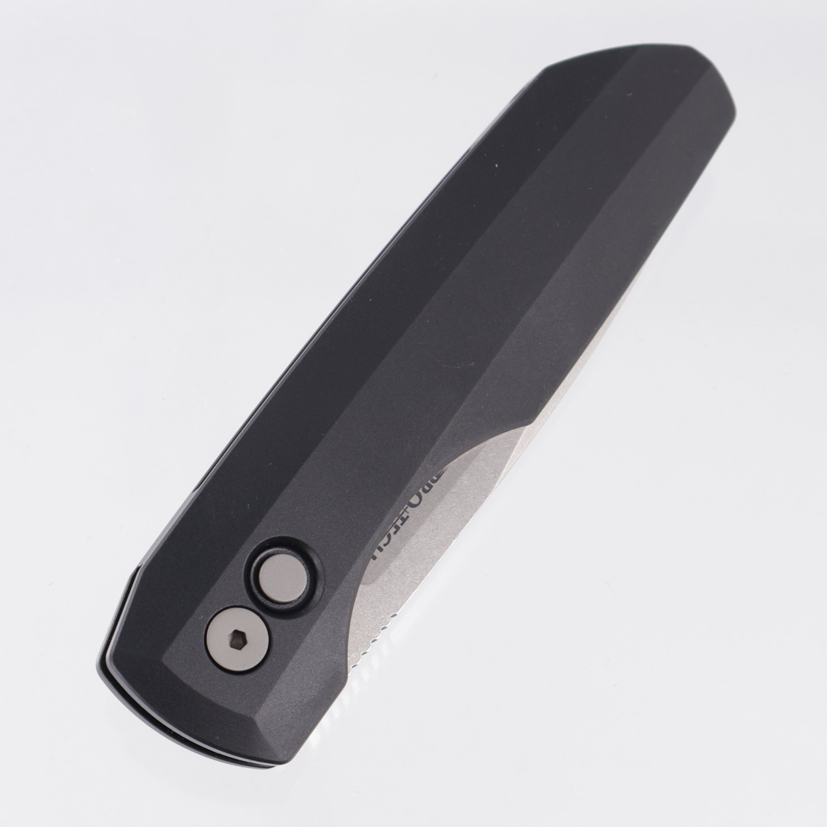 Pro-Tech Vero Synapse 2 Auto - Black Aluminum - Stonewash MagnaMax - VERO2101 MM