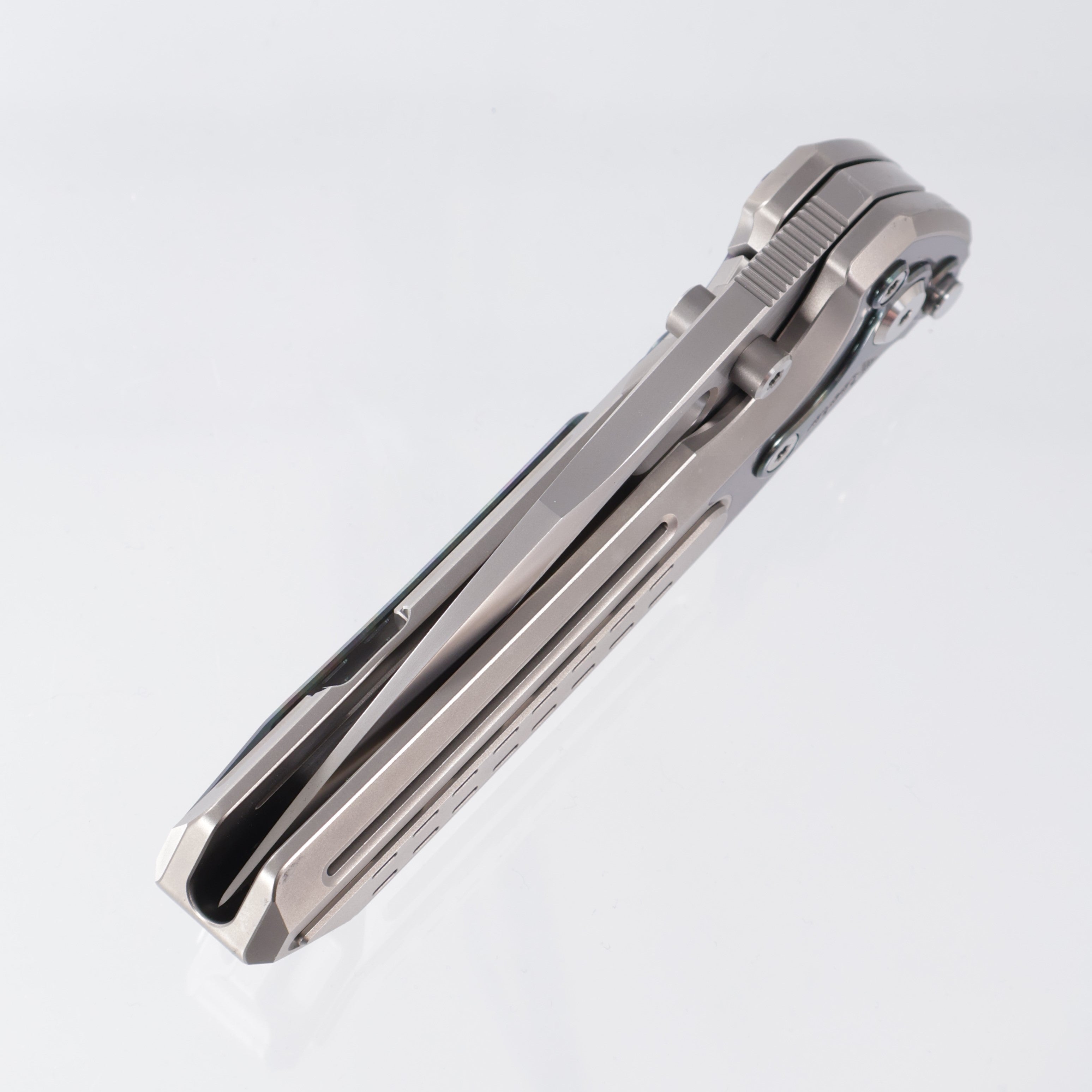 Reate Terminator-T600 - Bead Blast Titanium w/ Green Zirconium Inlay - Magnacut Frosted Satin