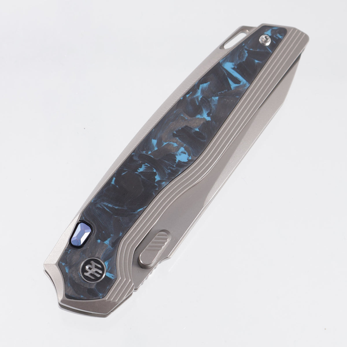 Remette RT-ONE Integral - Beadblast Titanium w/ Blue Shred Carbon Fiber Inlays - Pearlescent M390 - ONEA2