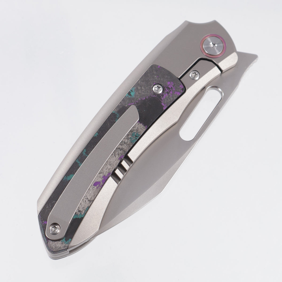 Remette Orca - Beadblast Titanium w/ Jazzy Camo Carbon Inlays & Pink Pivot Collars - Pearlescent M390 - ORCAJY
