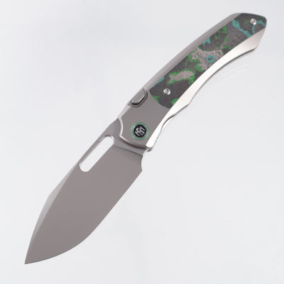 Remette Orca - Beadblast Titanium w/ Kelp Bed Camo Carbon Inlays & Green Pivot Collars - Pearlescent M390 - ORCAKD