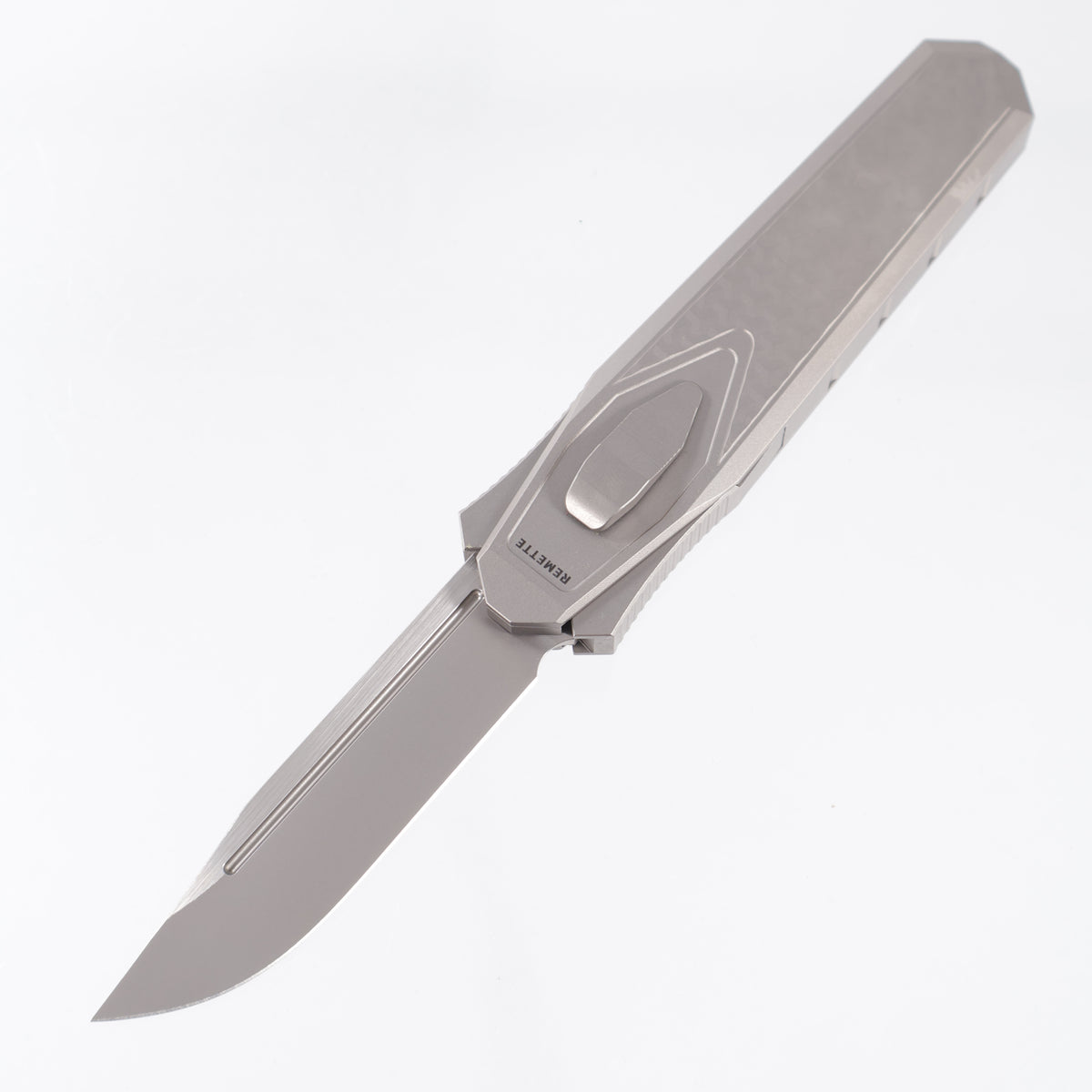Remette Swordfish Drop Point - 3D Chevron Millled Titanium w/ Twill Carbon Fiber Inlay - Pearlescent M390 - ZL101B1